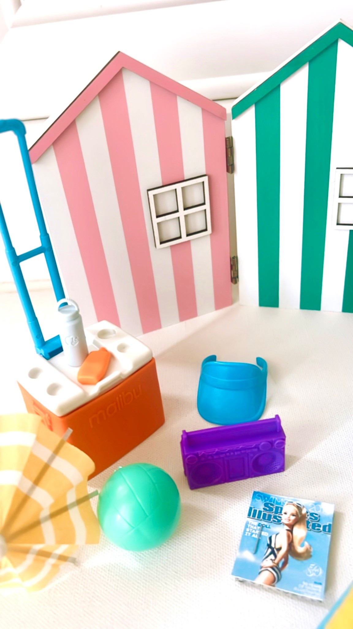 Beach Minis…
At The Sunny La La, I start Elf Season planning early in the year. You can always enjoy all the fun there (see @thesunnyelf on Instagram), and / or enjoy the links to minis from here through holiday and build your own collection (prepping for ‘future you’ of holiday time)!

This cute beach houses piece and some other summer / beach theme minis linked here!

#LTKKids #LTKFamily #LTKSummerEdit