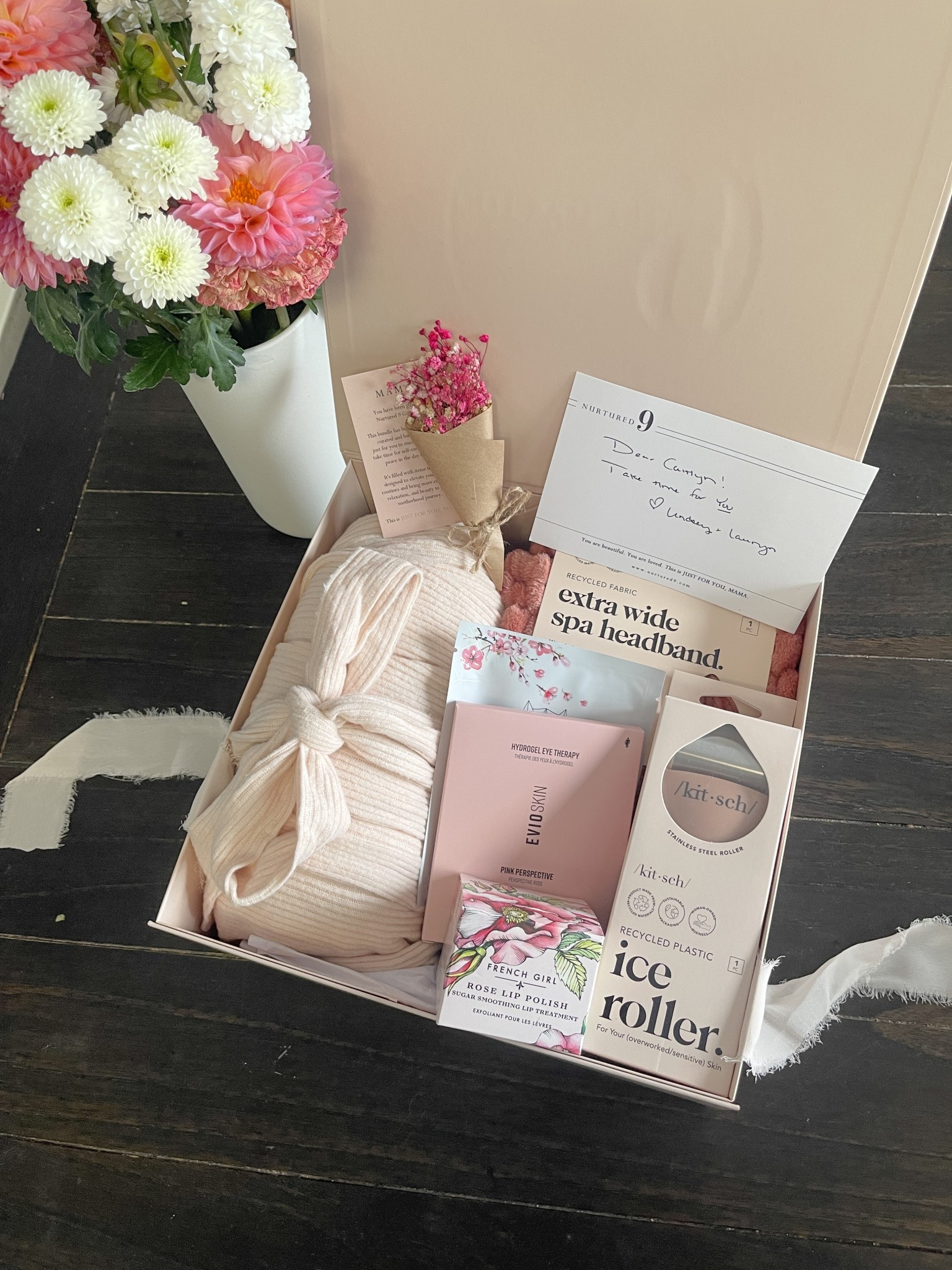 Because us Moms deserve some love too 🤩

#AD @nurtured9 has special curated gift boxes made just for Moms! The perfect gift for during pregnancy or postpartum! This spa day gift box was just what this Mom of three little ones needed🙌🏼



#LTKBump #LTKKids #LTKFamily