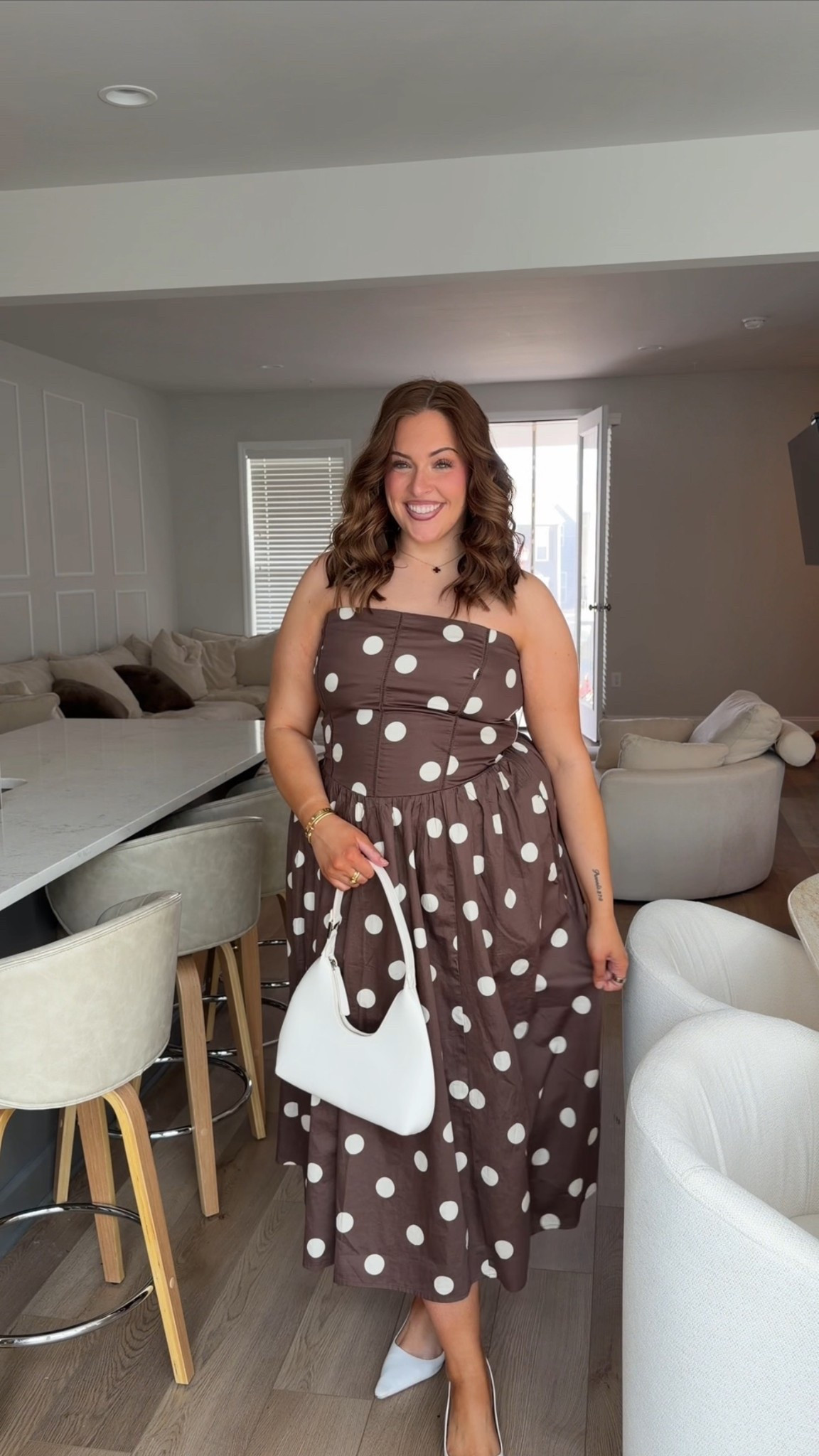 Wearing an xl! 

#LTKWedding #LTKMidsize