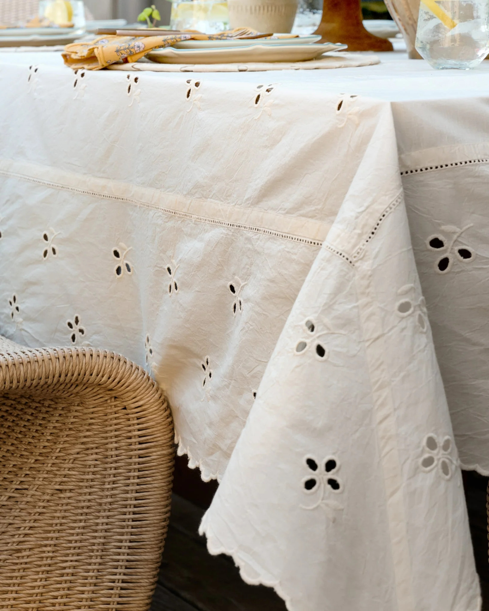 Antique White Eyelet Tablecloth | Magnolia
