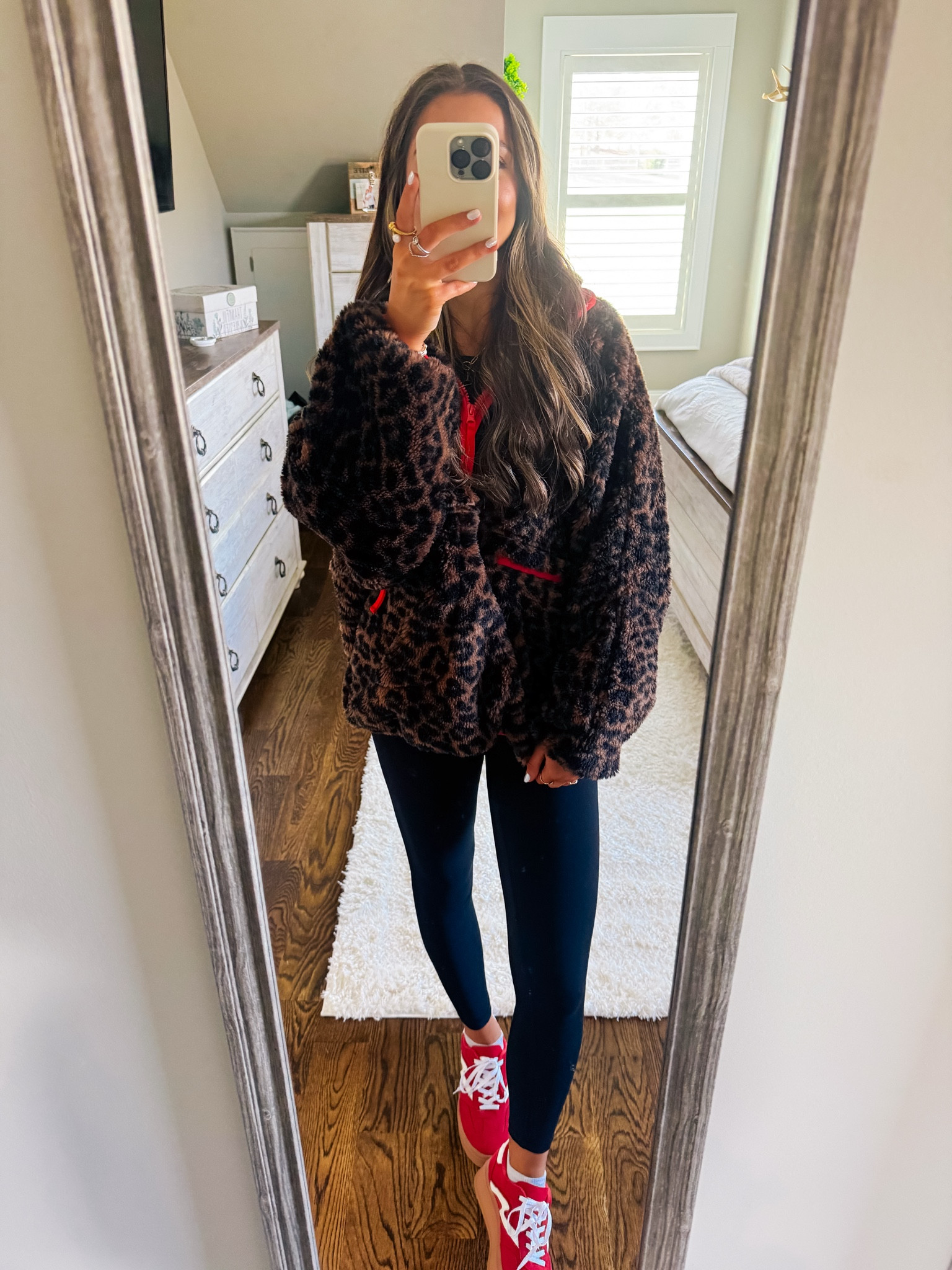 I’m obsessed with with this fit 

#LTKStyleTip #LTKSaleAlert #LTKSeasonal