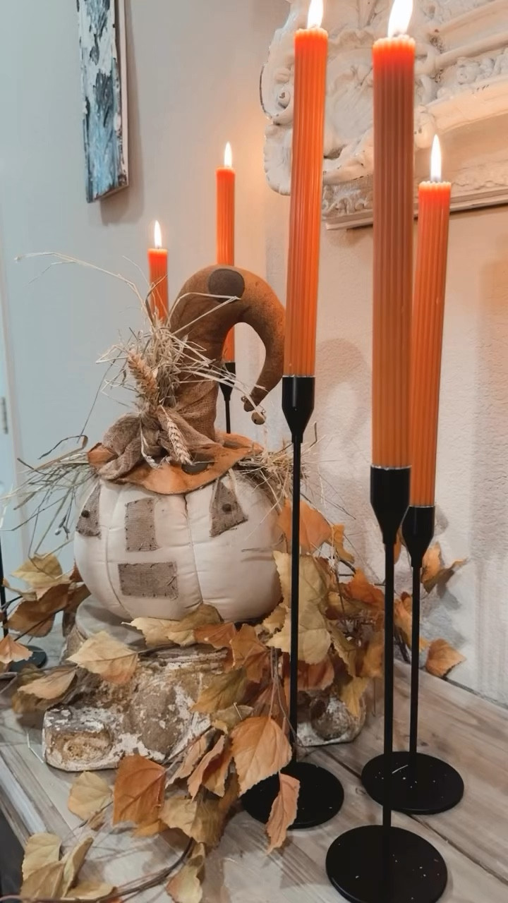 🍁🧡I know it’s early for Halloween but not to early for planning your decor.  This adorable Harvest Moon Pumpkin is only $20 !  Get it before she sells out 🧡🍁 #halloweendecor #halloween #falldecor #fall #autumndecor 

#LTKHome #LTKSeasonal #LTKVideo