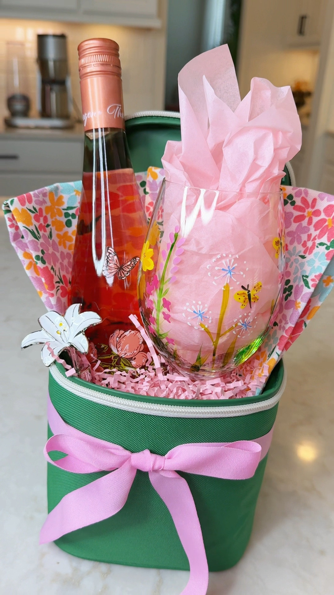 Floral hostess gift idea 🌸 $5 mini cooler, floral wine glass, flower wine stopper and floral kitchen towels 💐 Would be perfect for housewarming gift or Mother’s Day gift too! 


#LTKMothersDay