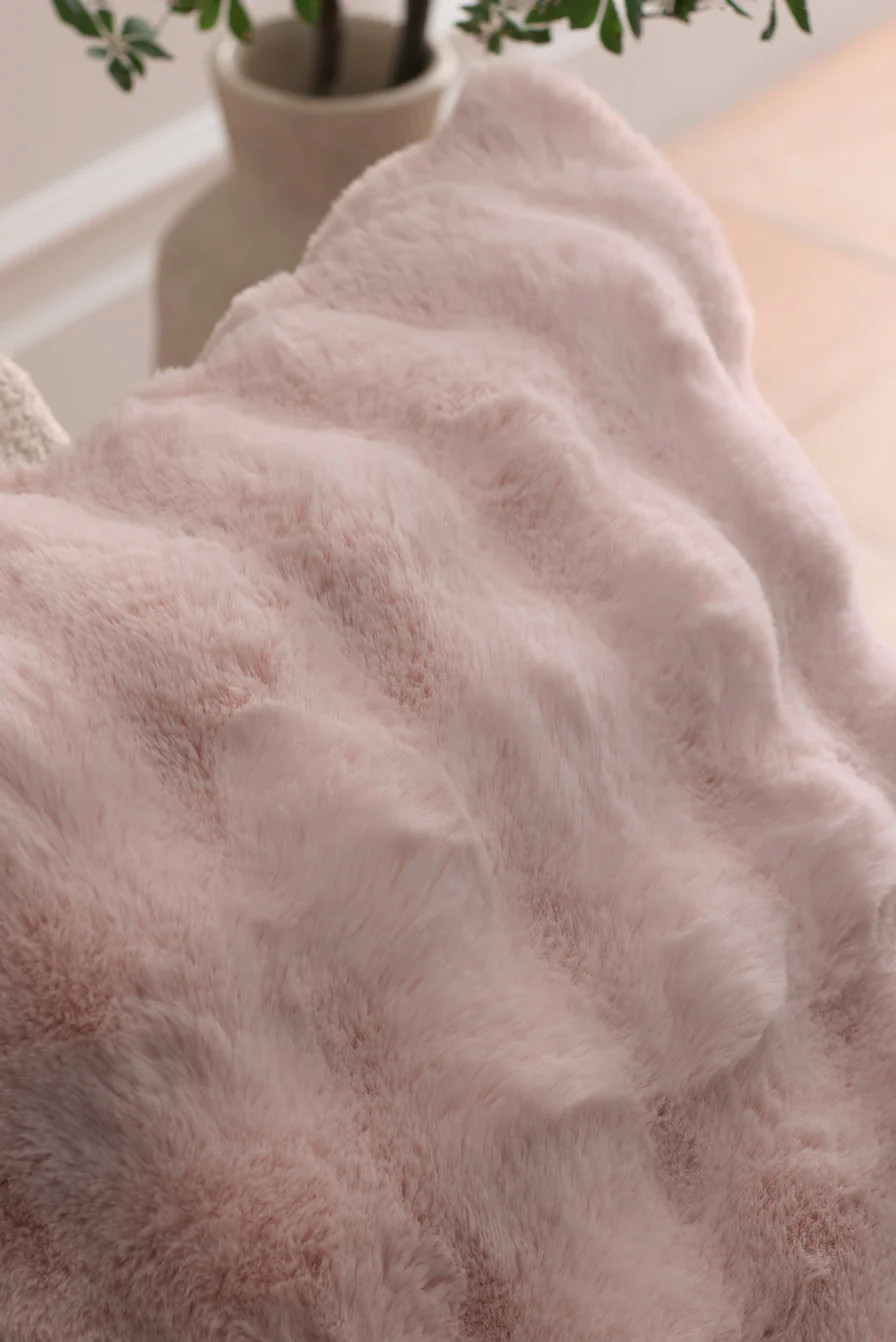 Bubble Cuddle Blanket | Cozy Earth