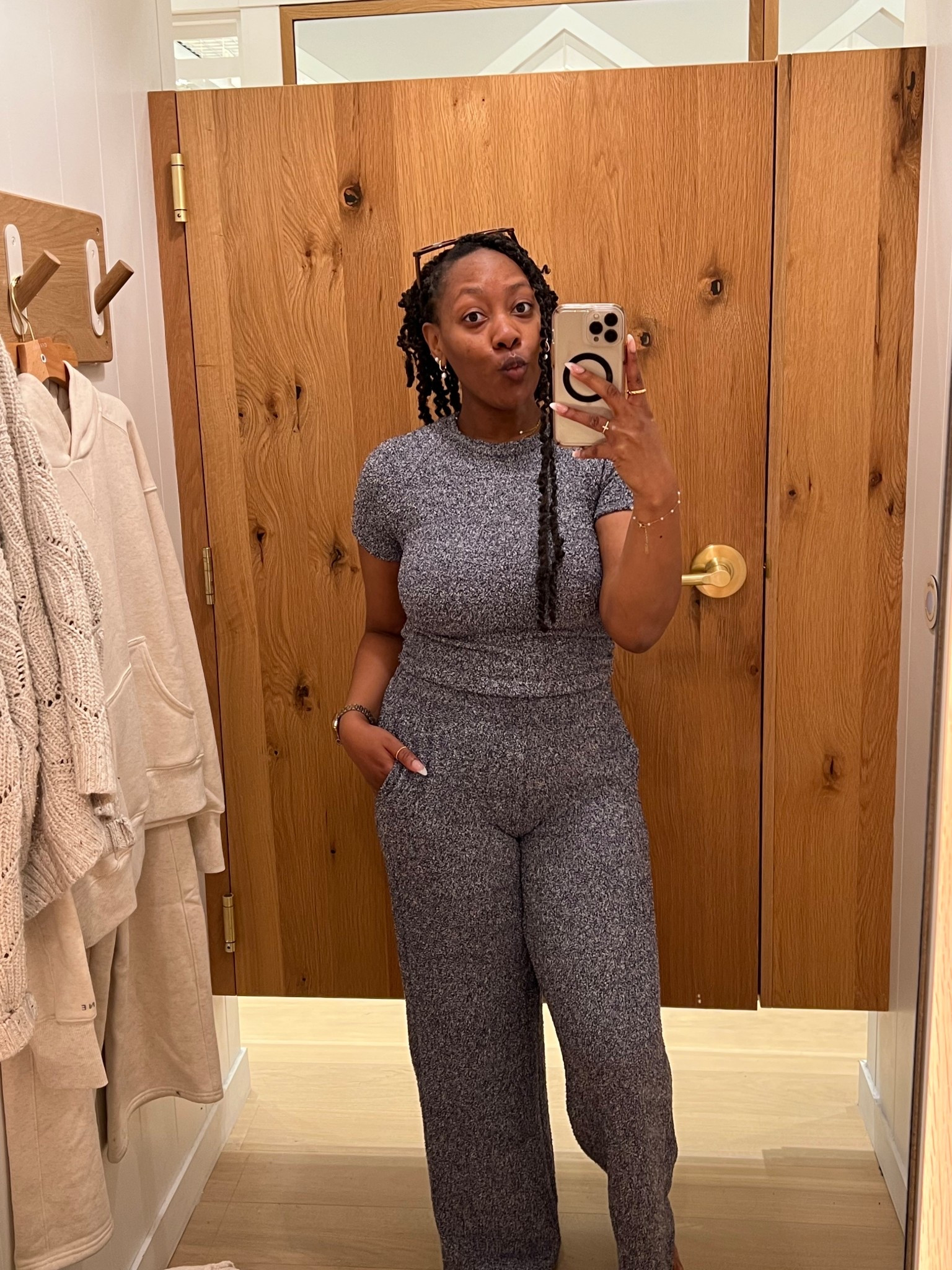 Love this set from Aerie! 🤍 
Top: Small
Bottoms: Small

#LTKPetite #LTKHoliday #LTKootd