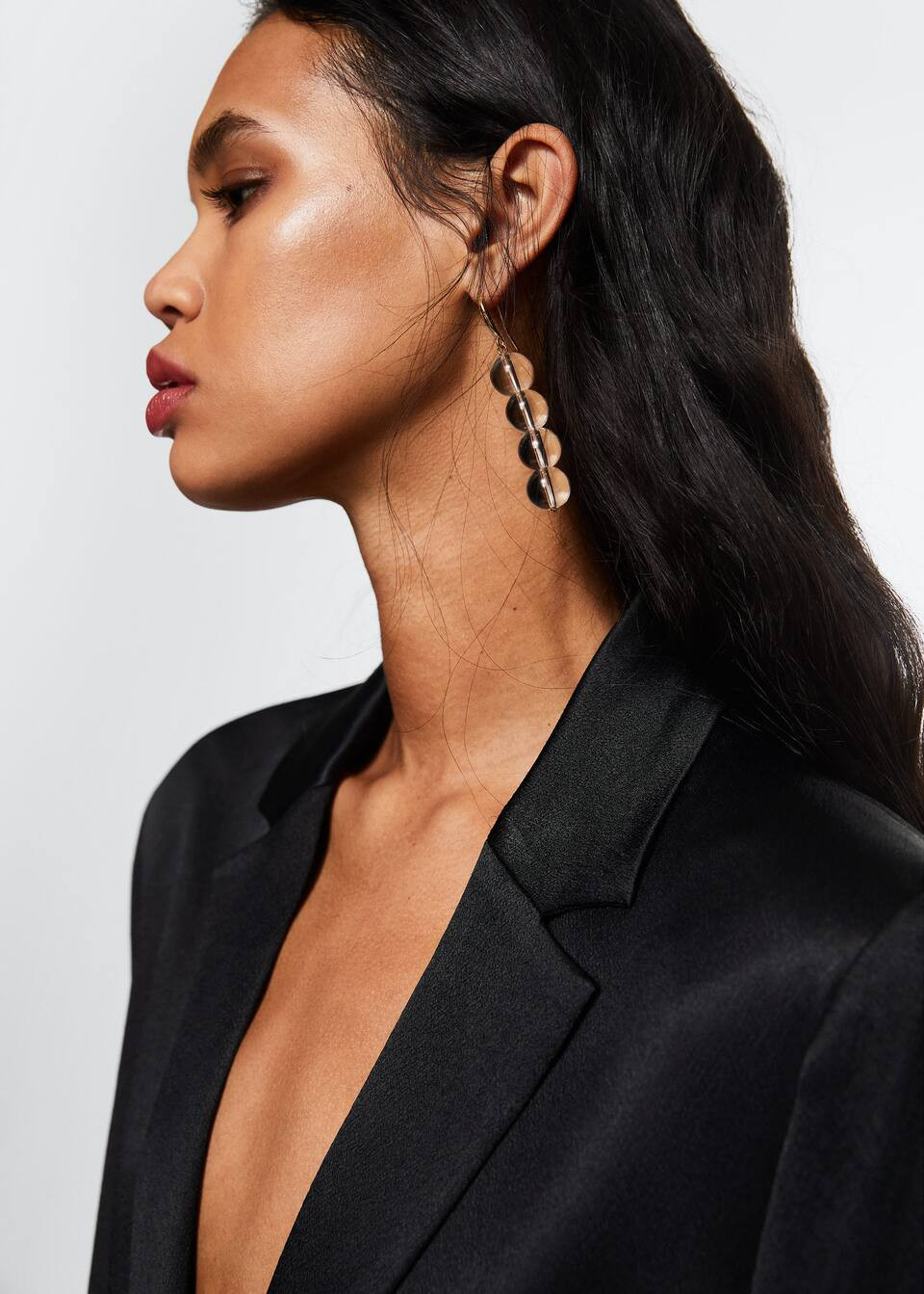 Satin-finish blazer | MANGO (US)