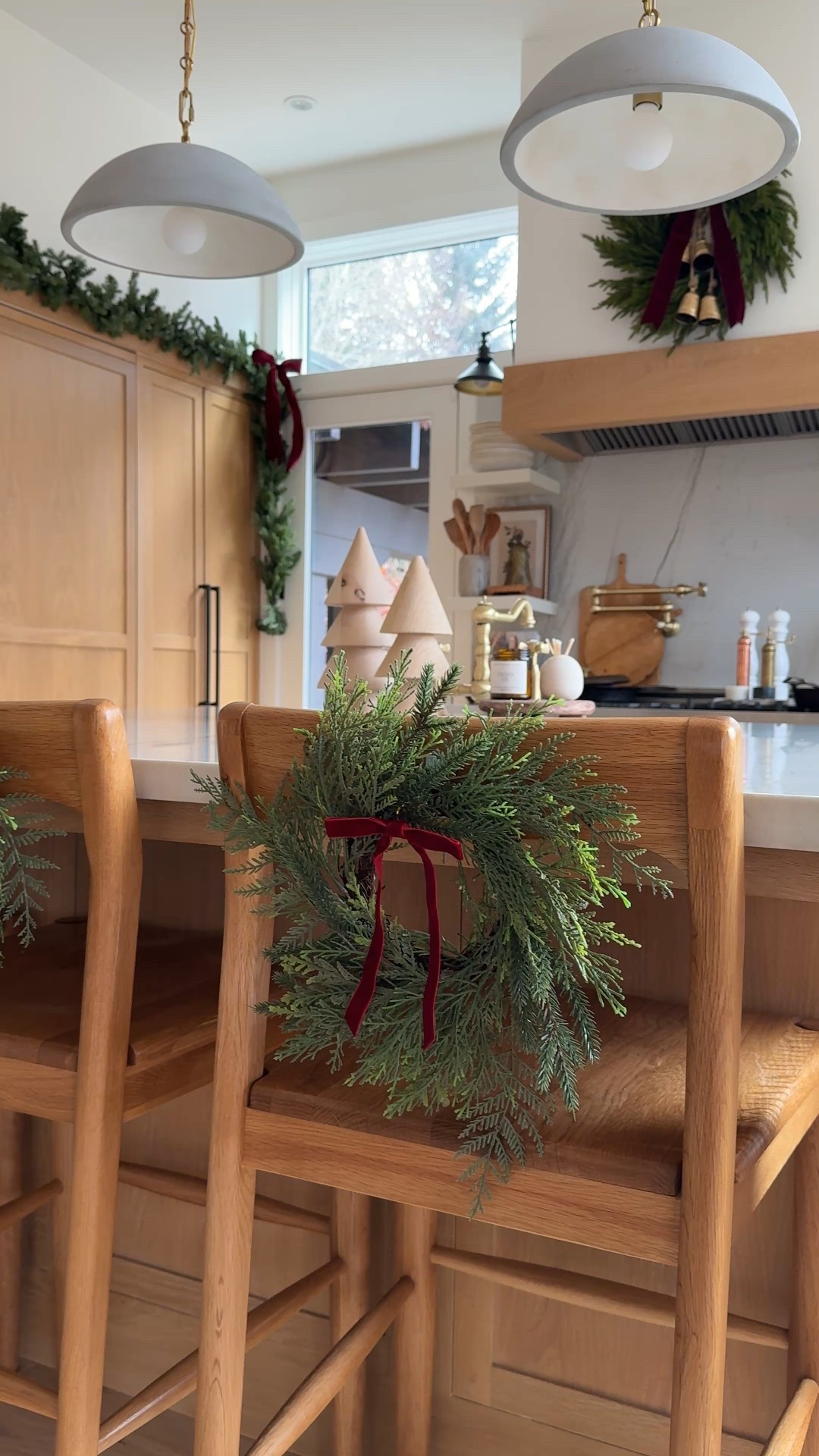 Christmas kitchen holiday decor - mini wreaths, burgundy velvet bows and garlands 💫

Home 
Barstool
Pendants 

#LTKHoliday #LTKHome