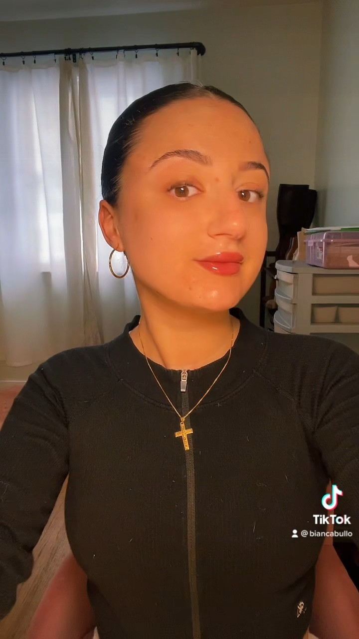 Fenty Hot Choclit Gloss 🤩

#LTKunder100 #LTKbeauty #LTKFind