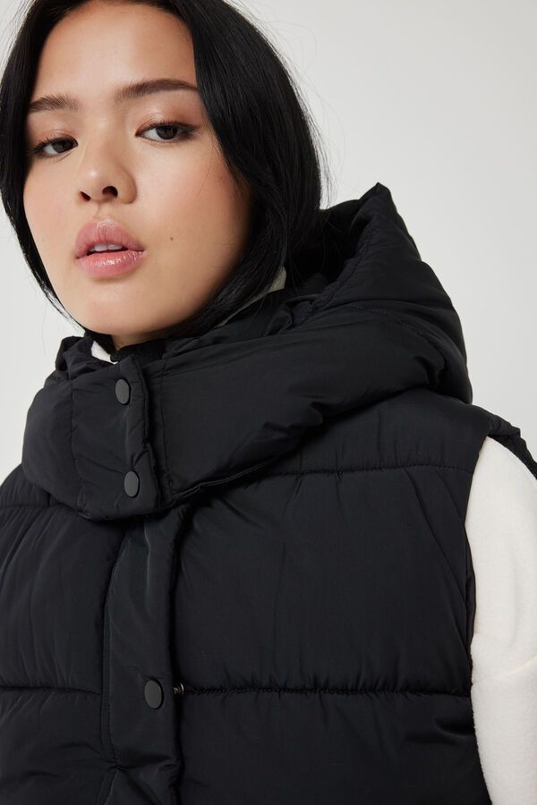Puffer Vest with Removable Hood | Ardene