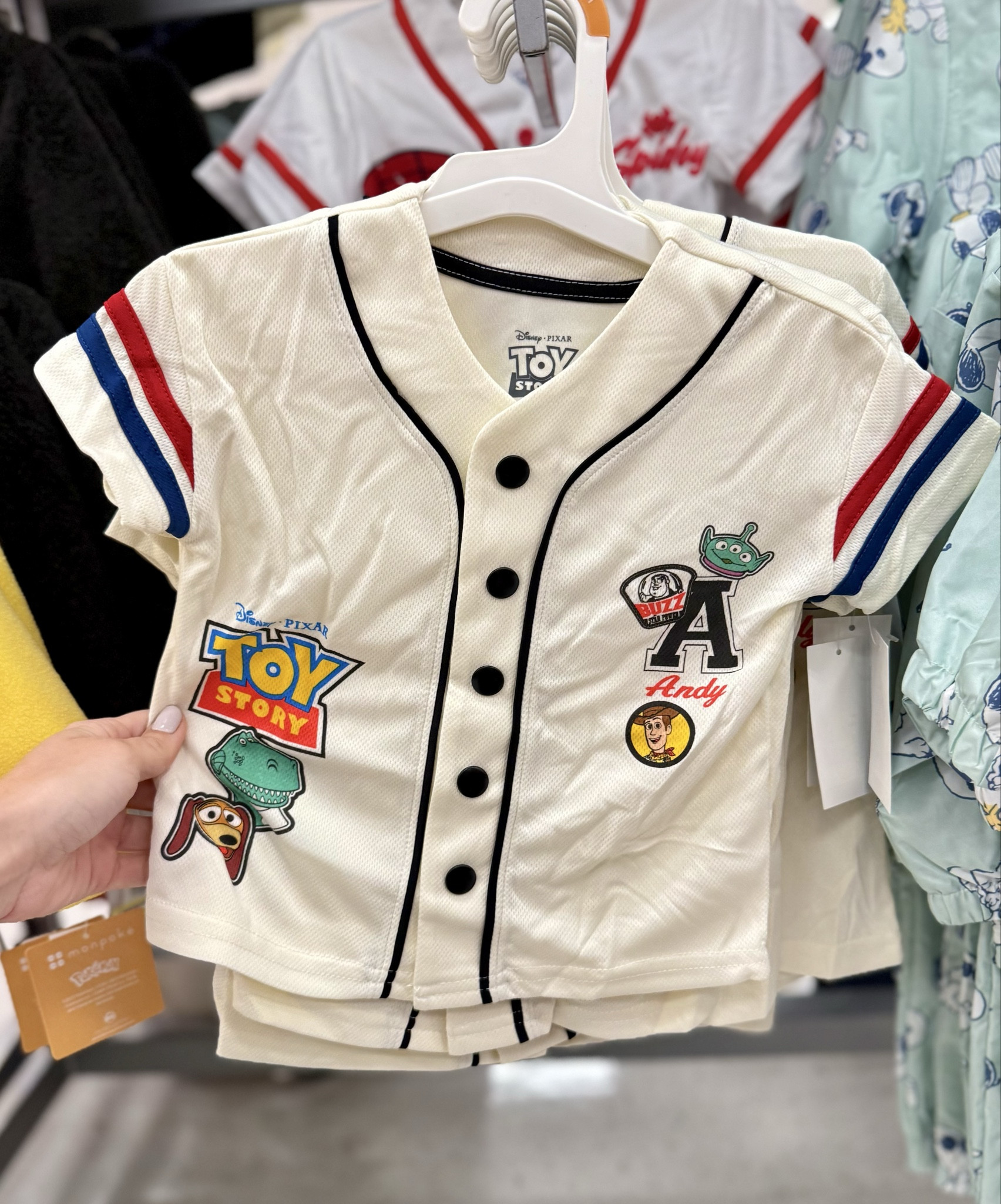 NEW! Little boys’ character jersey in Toy Story and Spider-Man 😍😱
-
#spiderman #spidey #toystory #buzzlightyear  #boymom #toddlerboyfashion #toddlerboymom #boyfashion #boystyle #boysfashion #boysstyle #target #targetfind #targetmom