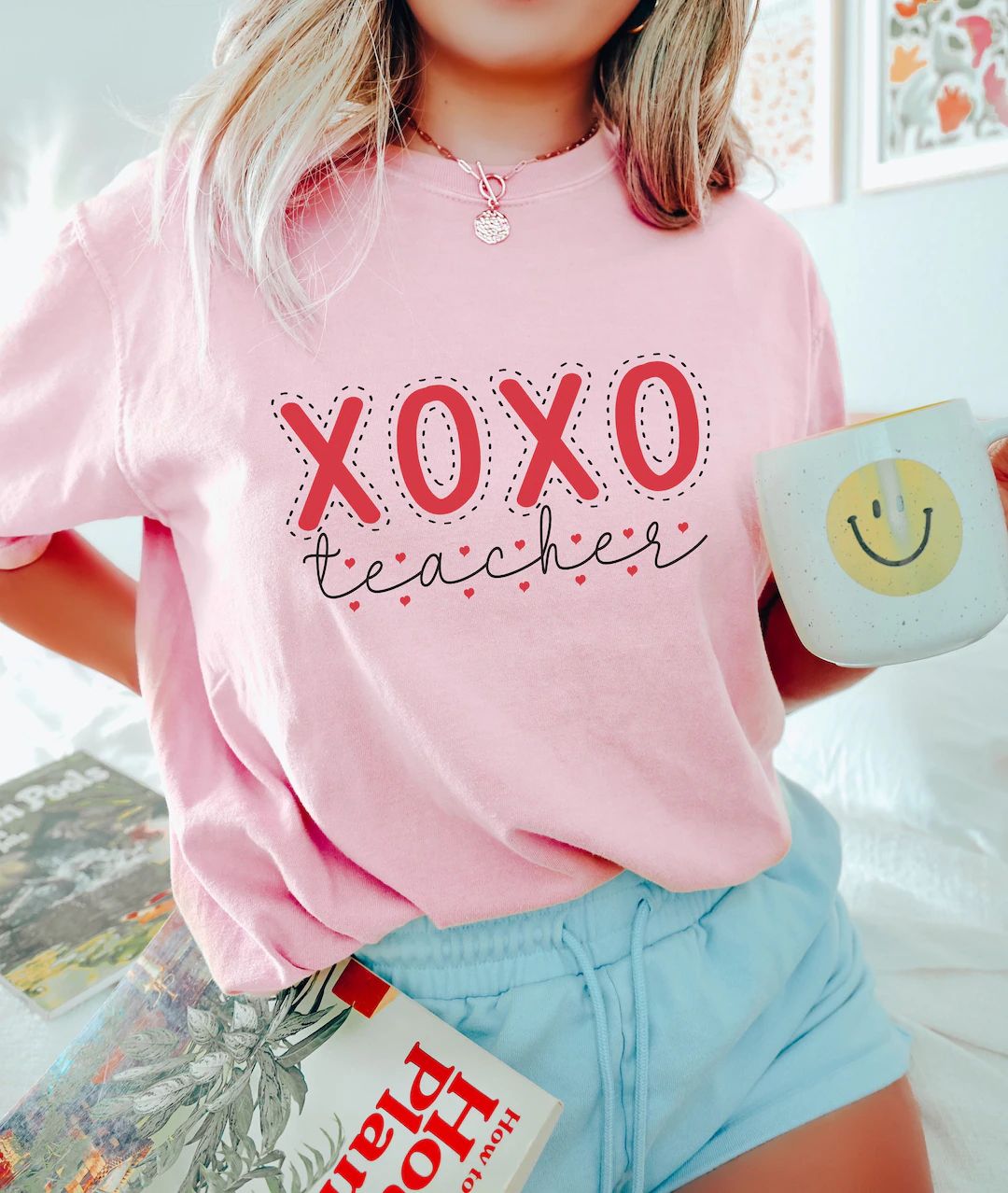 Teacher Valentine's Day Shirt Valentine Teacher Shirt XOXO One Loved Teacher Gift for Teacher Val... | Etsy (US)