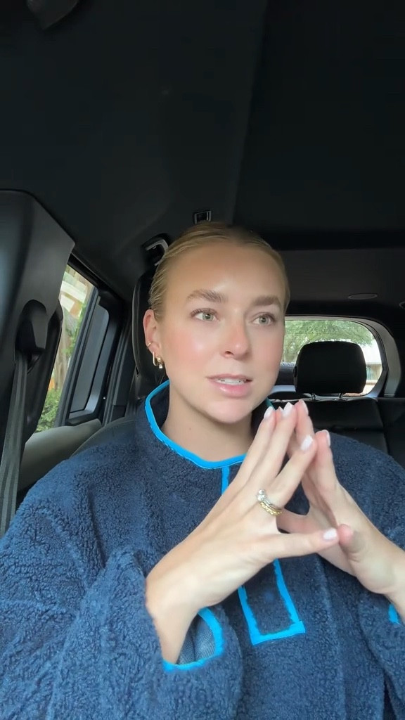 this cozy navy fleece jacket is so perfect for fall movie nights!

#LTKStyleTip #LTKSeasonal