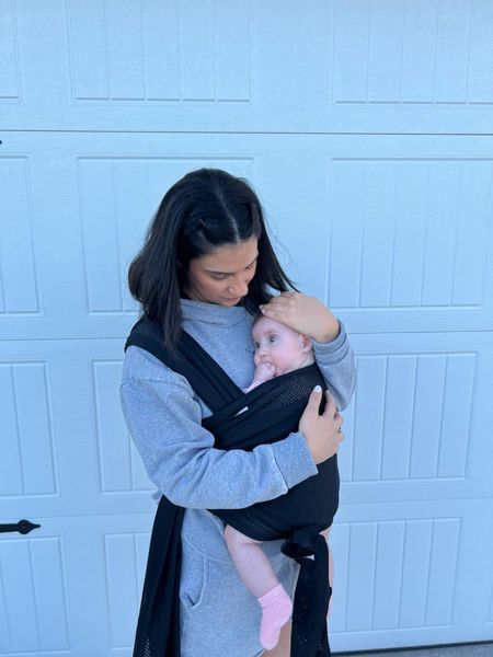 MomCozy Baby wrap carrier💕
Discount code:  Mahfa20C    20% OFF
This baby wrap is so easy to wear and you can adjust it however you want. 

@momcozyofficial #momcozy 

#LTKbaby #LTKbump #LTKGiftGuide