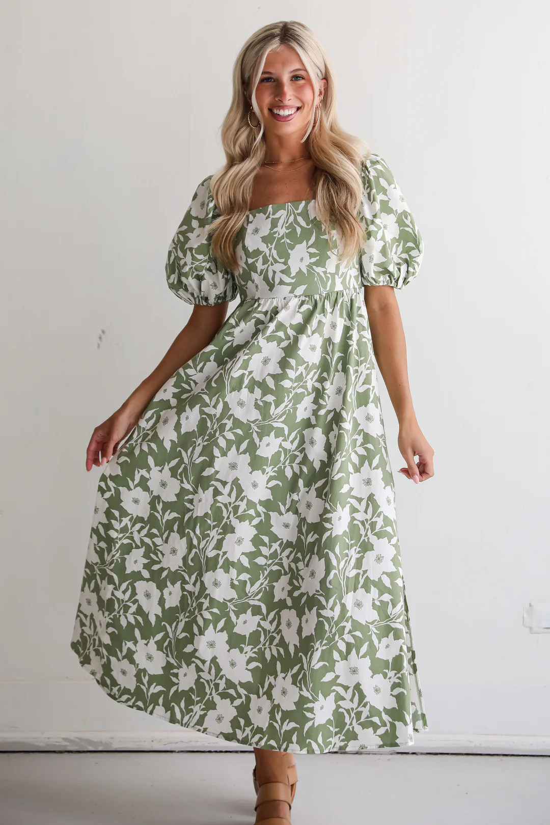 Modern Sweetheart Sage Floral Maxi Dress | Dress Up