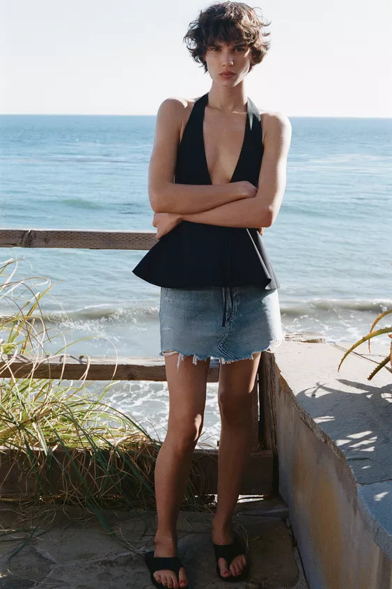 HALTER TOP WITH TIE DETAIL | Zara UK