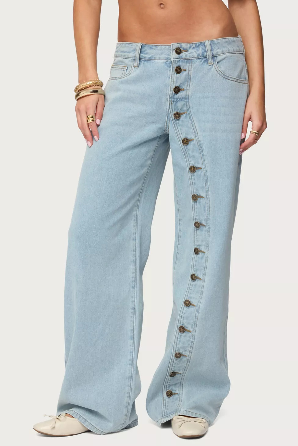 Edikted Adison Button Low Rise Baggy Jeans | Urban Outfitters (US and RoW)