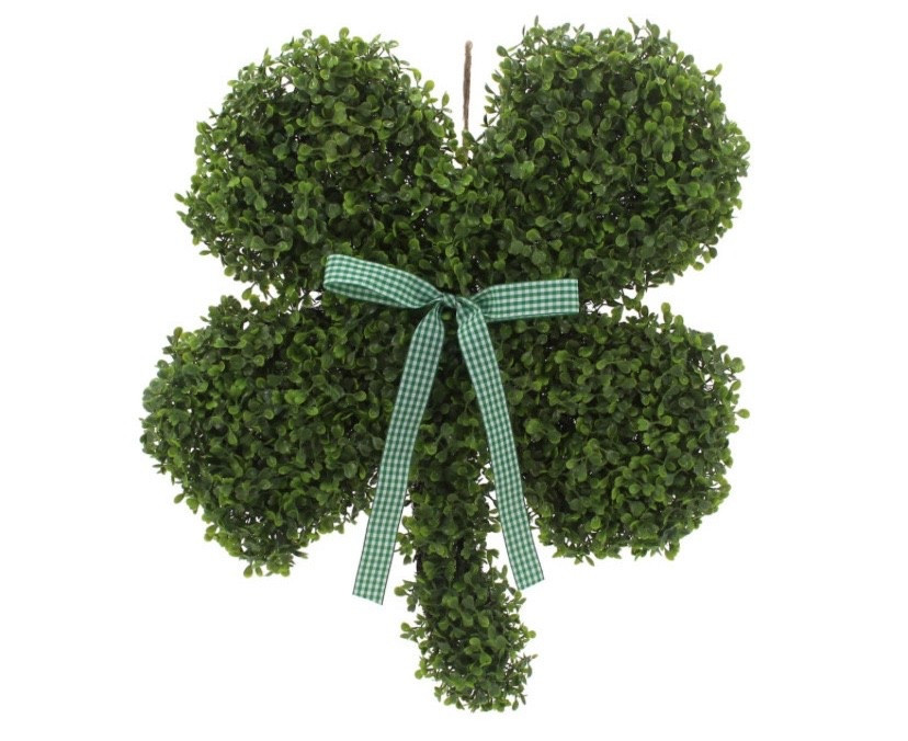 ON SALE - This is so cute!! I love this clover door hanger. 


#kohls #shamrock #stpatricksday #under50 



#LTKSaleAlert #LTKSeasonal #LTKHome
