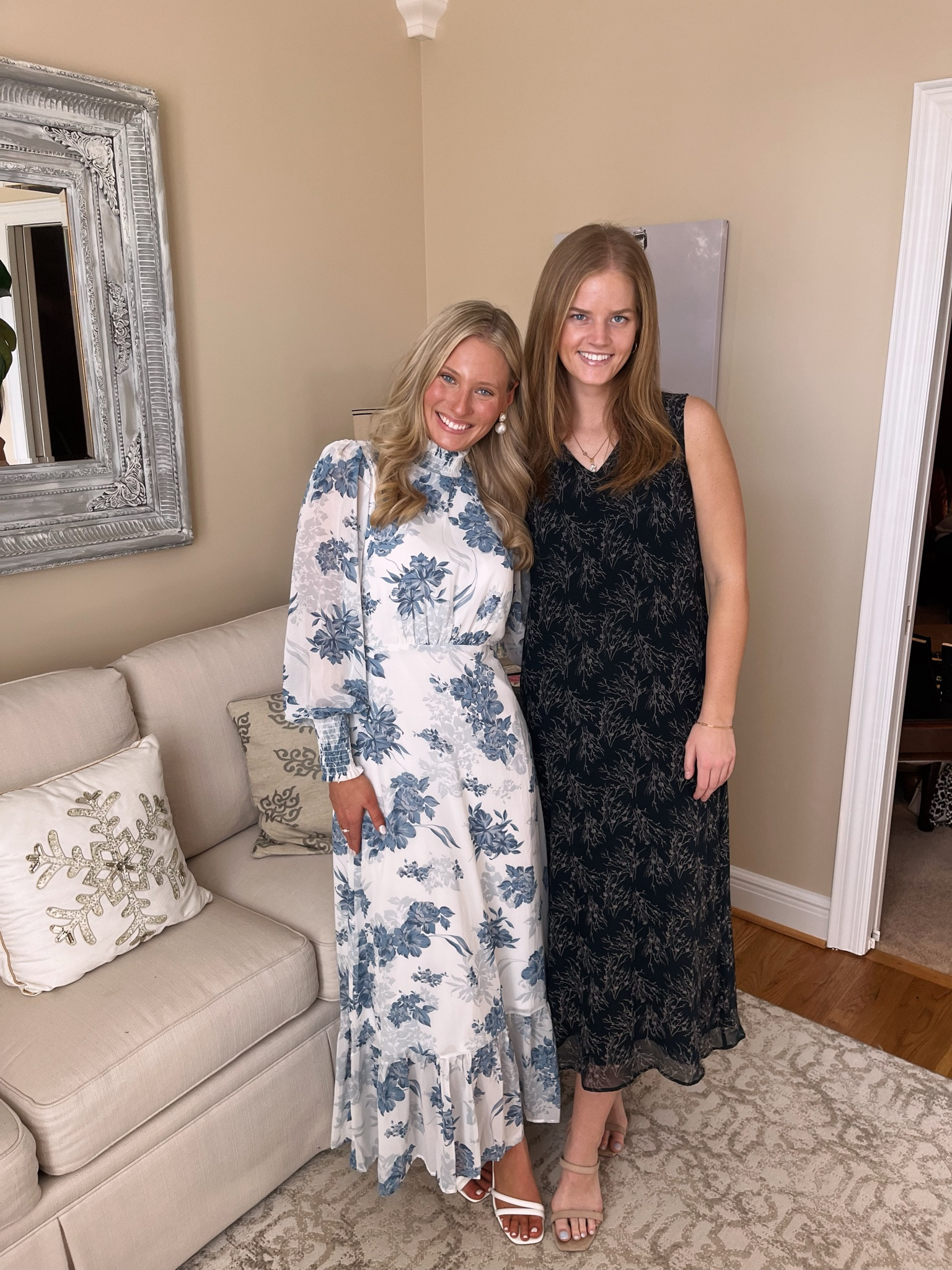 Obsessed with this blue & white maxi dress! I wore it to my bridesmaids luncheon💙🤍

#LTKWedding