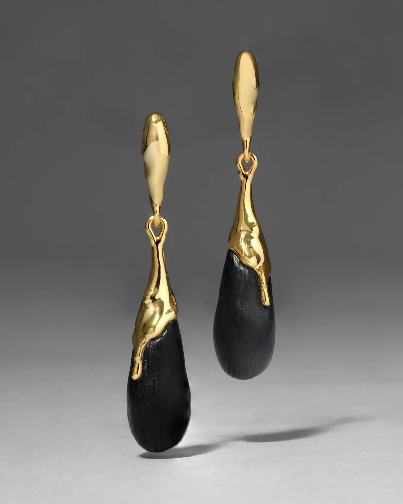 Lucite Teardrop Post Earrings - Black | Teardrop Earrings | Alexis Bittar
