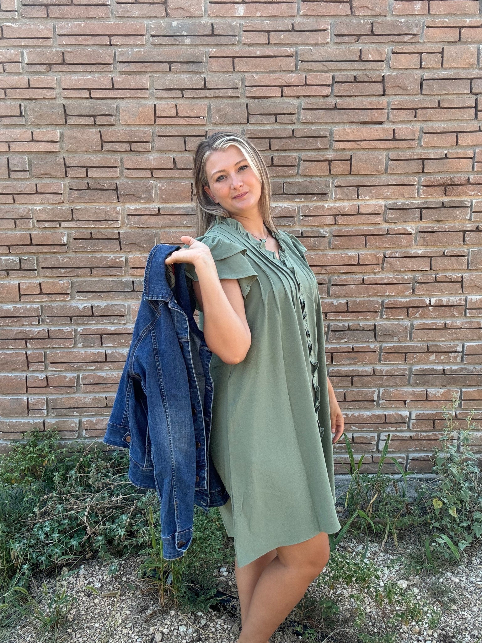 Fall transitional outfit 

#LTKSeasonal #LTKFallSale #LTKFindsUnder50