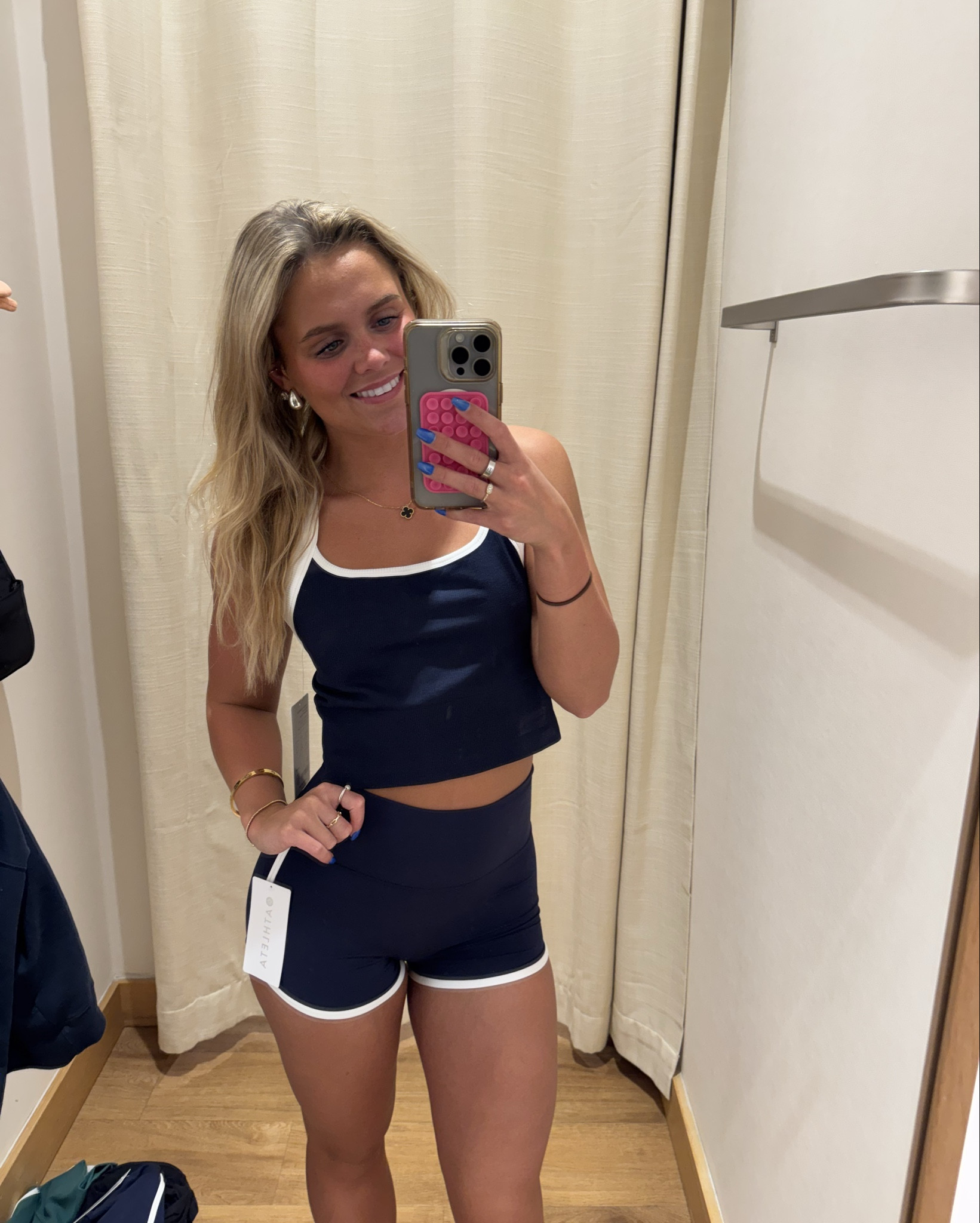 Love this matching set!! All of Athleta’s item are 25% until May 5th ☺️
#sales 

#LTKStyleTip #LTKActive #LTKSaleAlert