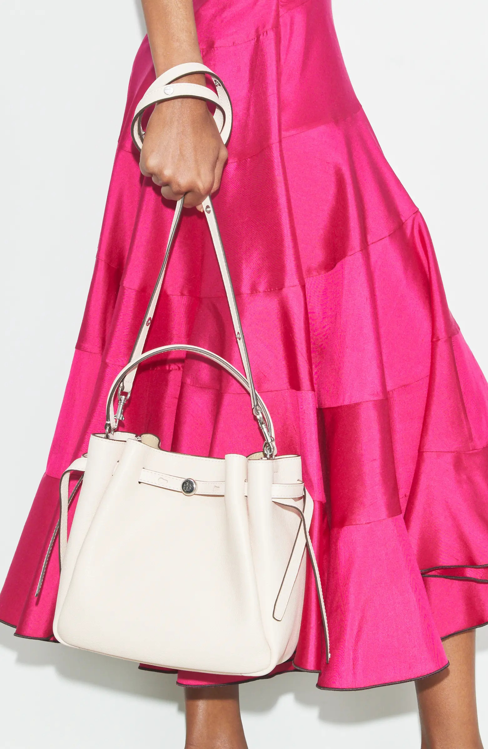 Tory Burch Romy Pebble Leather Bucket Bag | Nordstrom | Nordstrom