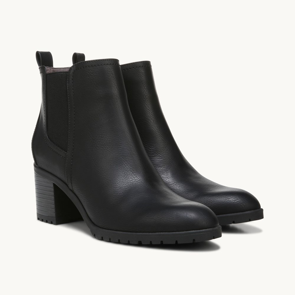 Mesa Ankle Bootie | LIfeStride