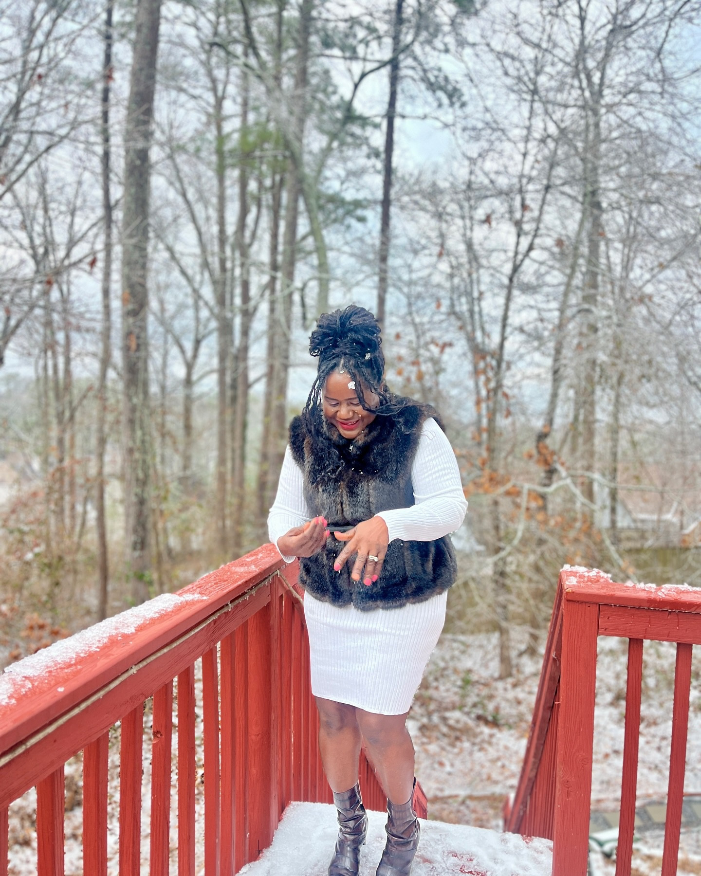 It snowed in Georgia 2 weeks ago, and the crowd went wild! The second picture left me with a head cold. No. Seriously!
❄️
I was fortunate enough to have the day off and be able to enjoy it. It’s funny because I lived in New York for 7 years and hated the snow. I guess too much of a good thing can indeed be a bad thing. 
❄️
#outfitinspiration #winteroutfits #winteroutfitideas #blogger #momlife #fashioninspo 

Do you like the ❄️?

#LTKStyleTip