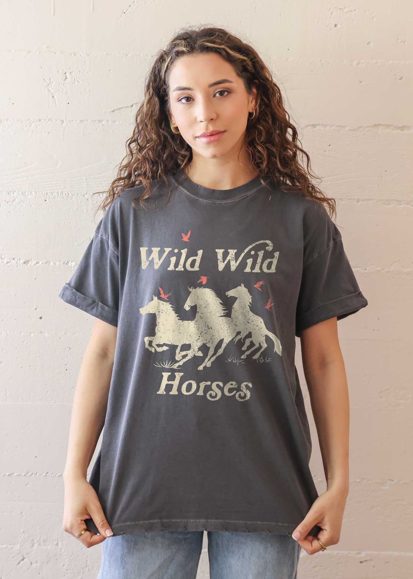 GirlDangerous: Wild Wild Horses Black Boyfriend Tee | Girl Dangerous