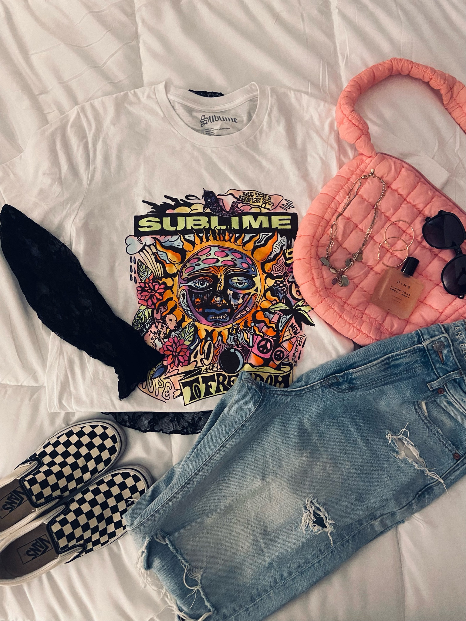 Thrifted this cute graphic tee and immediately had to put together an outfit around it 😍 

Denim outfit, casual outfit, thrifted finds 

#LTKMidsize #LTKOver40 #LTKStyleTip