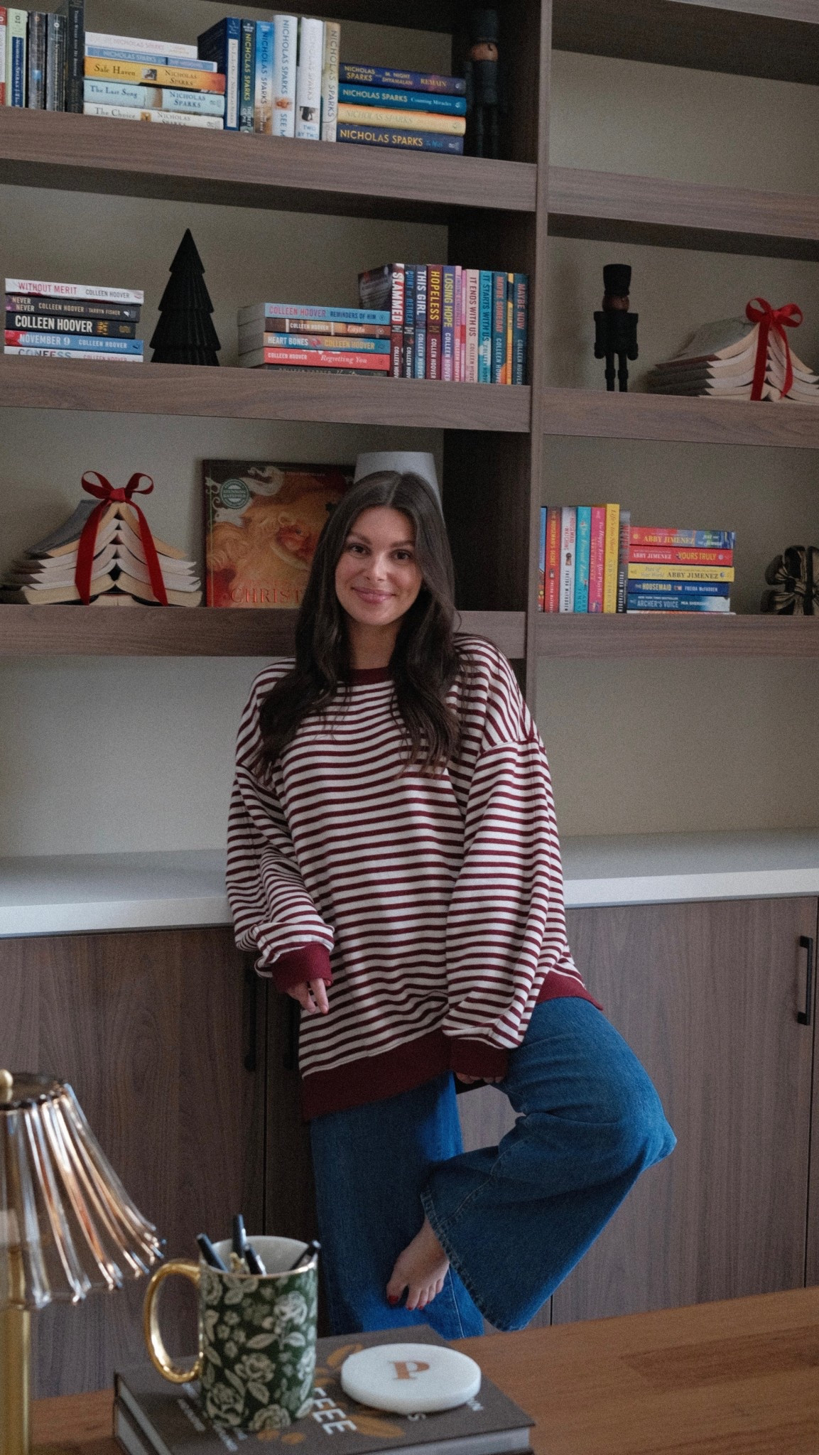 #viral #aerie #sweater #winter #cozy #levis #uggs

#LTKHoliday #LTKHome #LTKootd