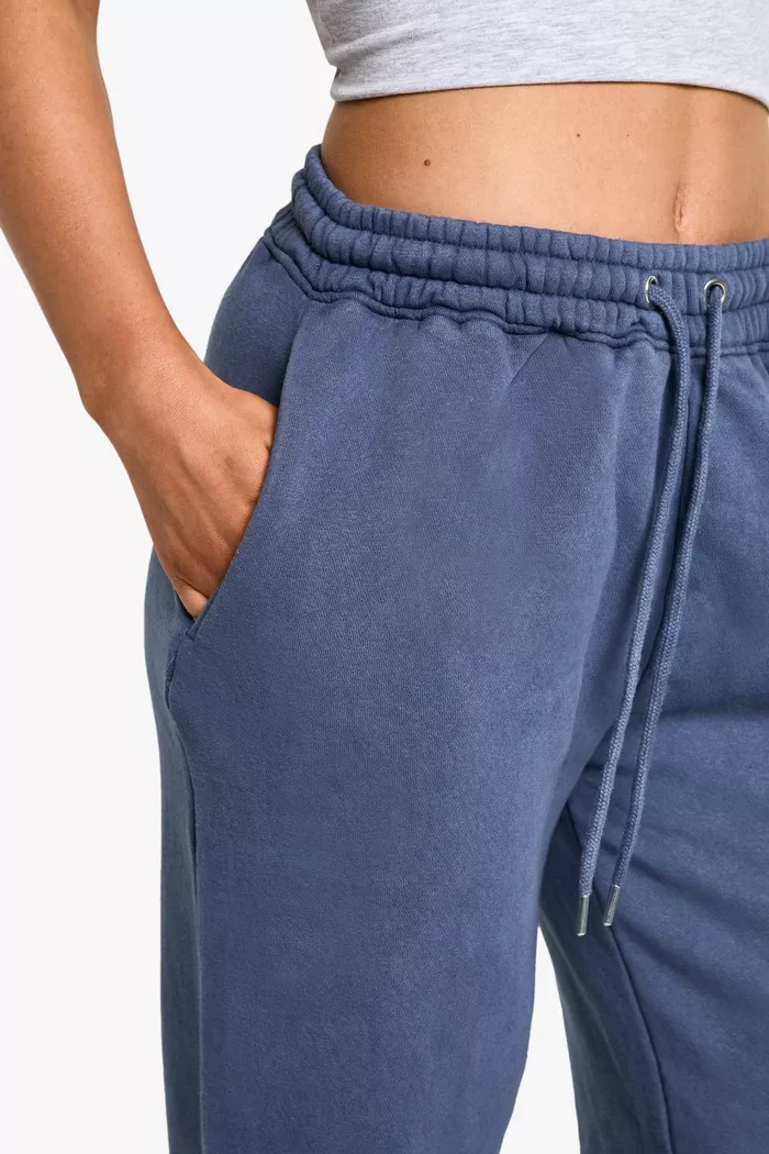 Washed Straight Leg Jogger | boohoo (US & Canada)