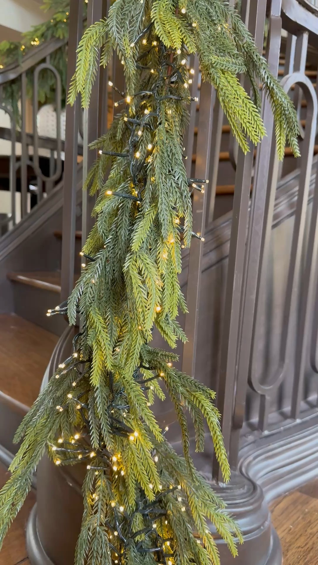 Slowly breaking out the Christmas decorations🤩

#LTKvlog #LTKHoliday #LTKHome