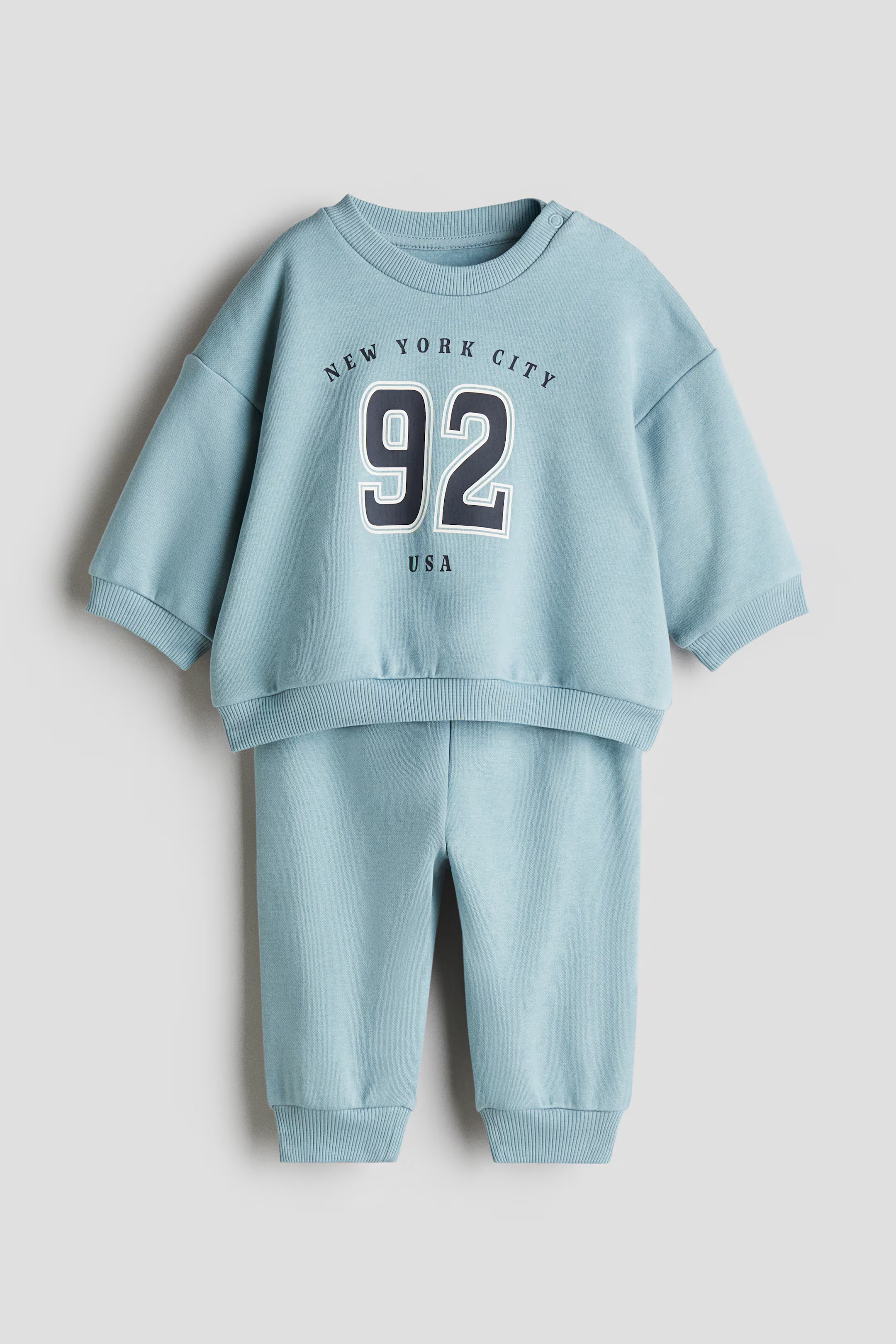 2-piece printed brushed-inside sweatshirt set | H&M (US + CA)