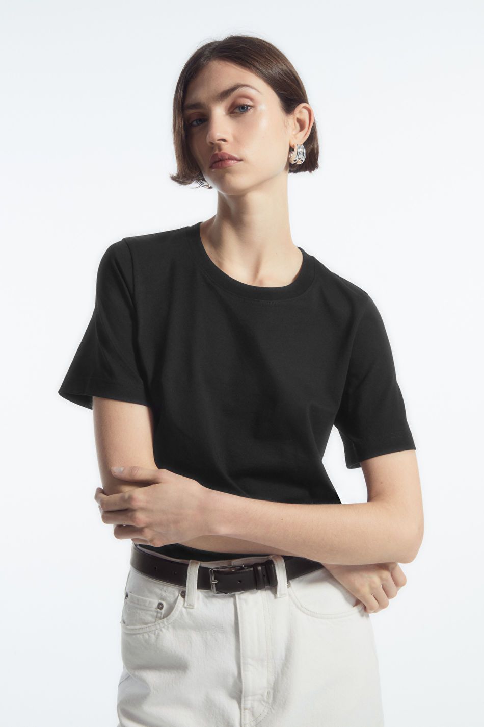 REGULAR FIT T-SHIRT - Black - T-shirts - COS | COS (US)