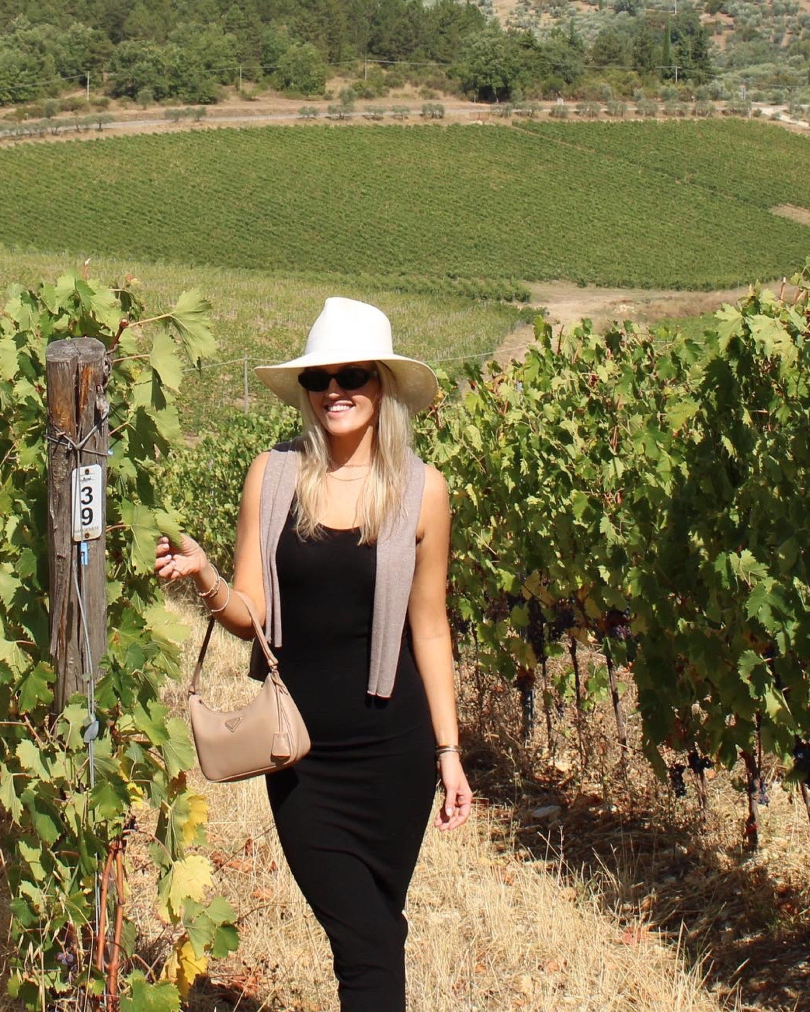 Tuscany vineyard fit 🍷

#LTKstyletip #LTKSeasonal #LTKtravel