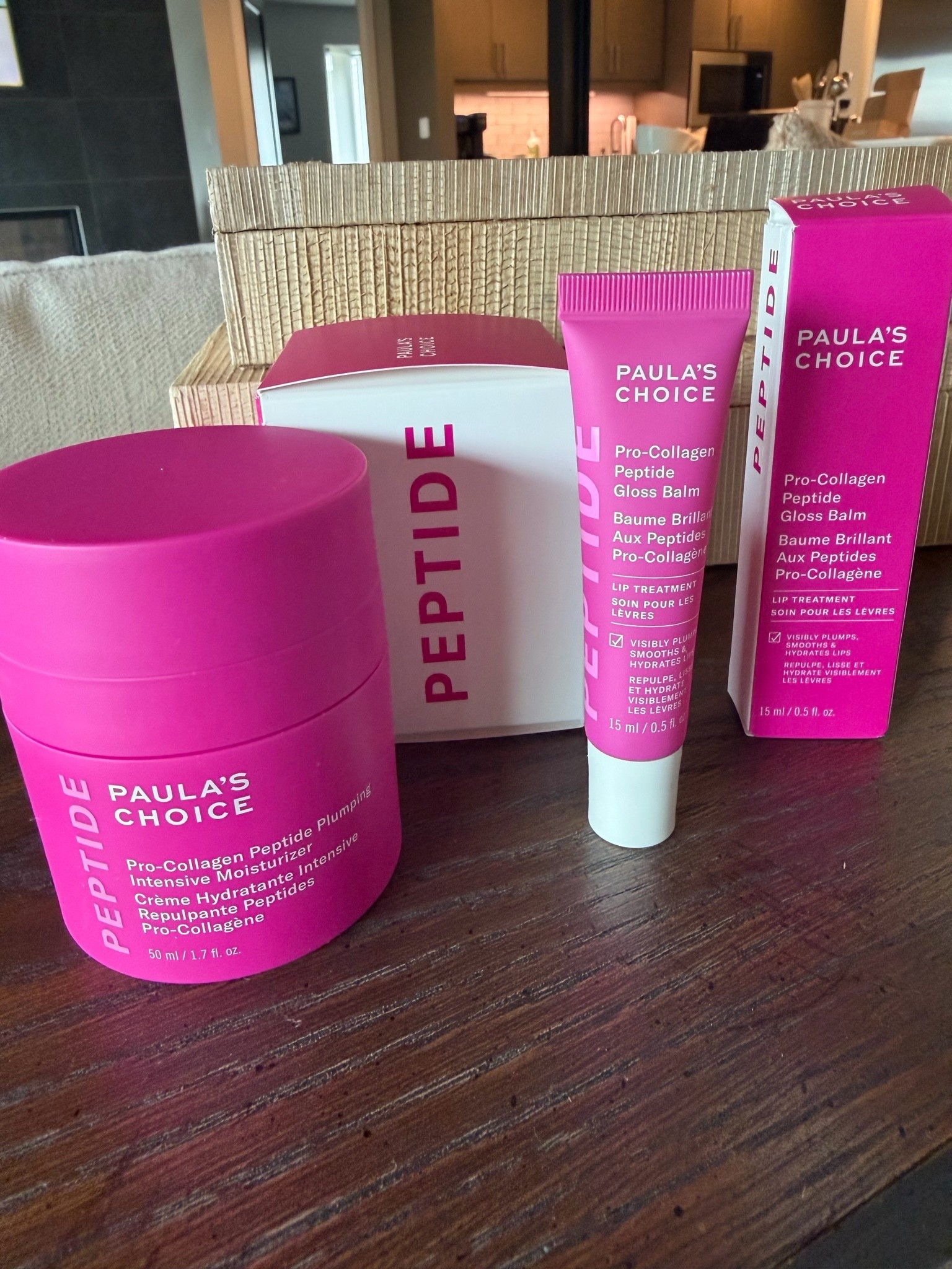 @paulaschoice is on sale for Labor Day! The Pro-Collagen Peptide Gloss Balm is less than $20.00! We have been huge Paula’s Choice fans for years, so it’s exciting for us to shout out these products! 

Peptide cream, lip balm, anti-aging cream, Paula’s Choice

#LTKSaleAlert #LTKOver40 #LTKselfcare