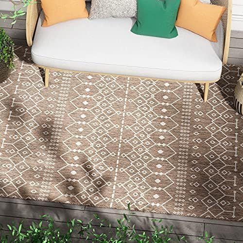 Amazon.com: Well Woven Nors Brown Indoor/Outdoor Flat Weave Pile Nordic Lattice Pattern Area Rug ... | Amazon (US)