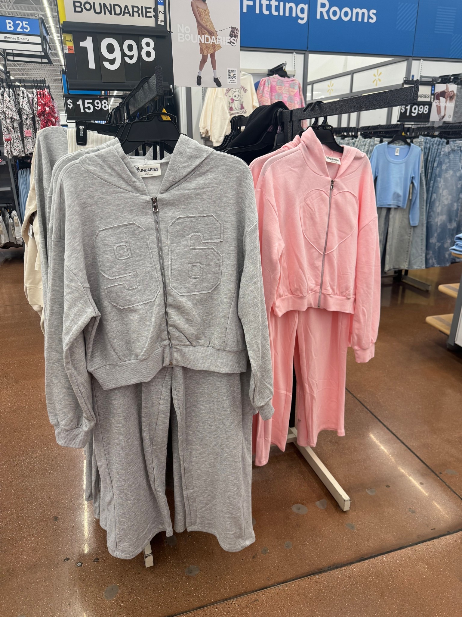 Walmart No Boundaries Embroidered Fleece Zip-Up Hoodie and Pants Set, 2-Piece, Women's / travel set 

#LTKFindsUnder50 #LTKTravel #LTKSeasonal