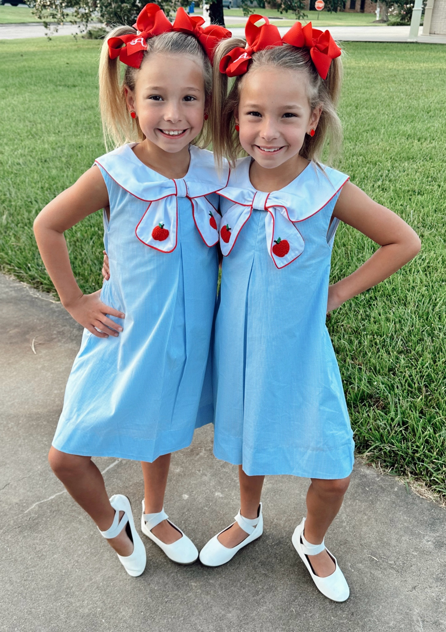 Back to School! This sweet Bella Bean Apple dress is on SALE!!🍎


#LTKBacktoSchool #LTKSaleAlert #LTKKids