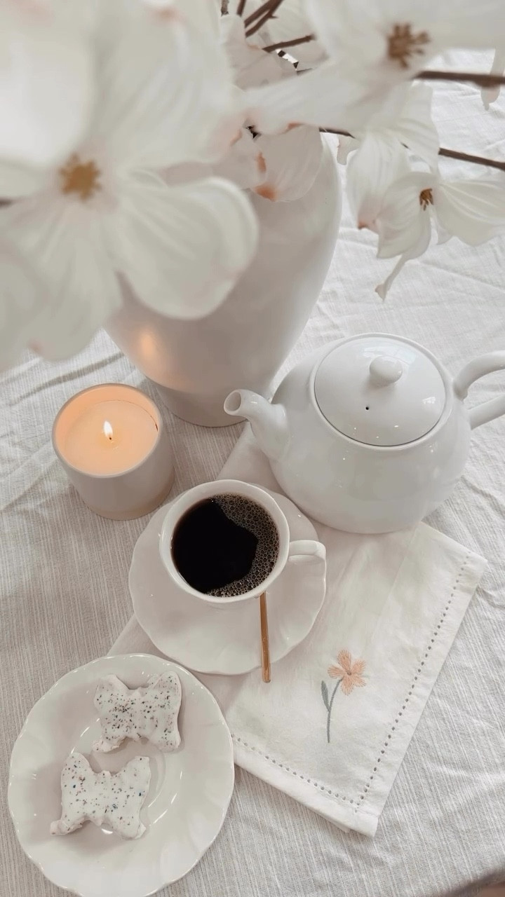 Spring in coming! 🌼

#LTKSeasonal #LTKHome