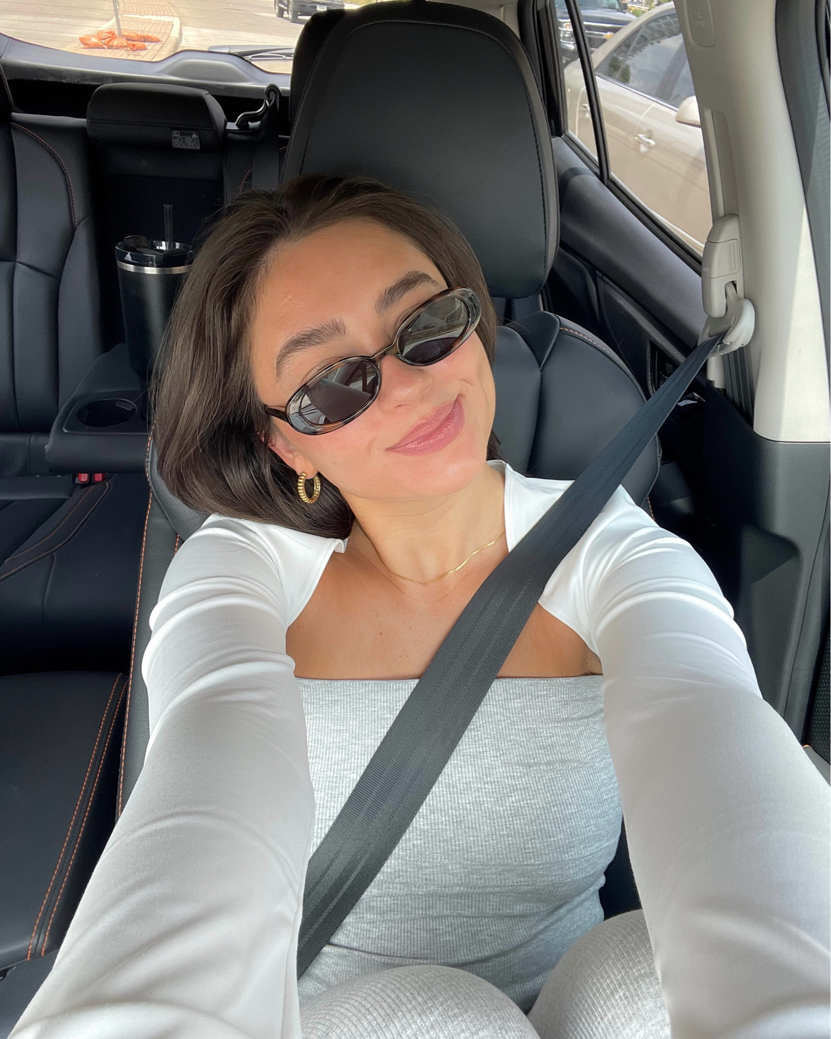 Le Specs sunnies 🕶️ 

#LTKFindsUnder100 #LTKStyleTip