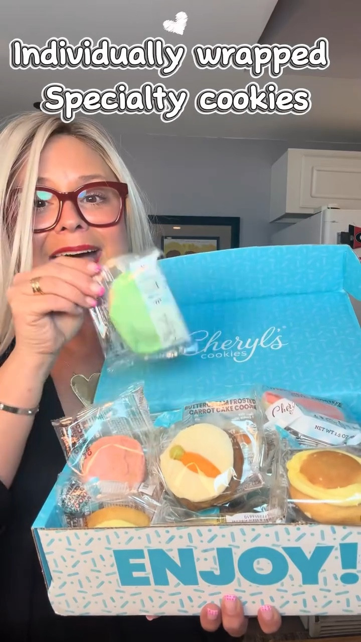 Comment Cookies for the product link! 
Cheryl’s cookies are the taste of Spring! @Cheryl’s Cookies #cookies #cherylscookies #eastercookies #springcookies #spring #SpringTreats #EasterDelights #CookieLovers #FestiveCookies #SweetSpring #AD