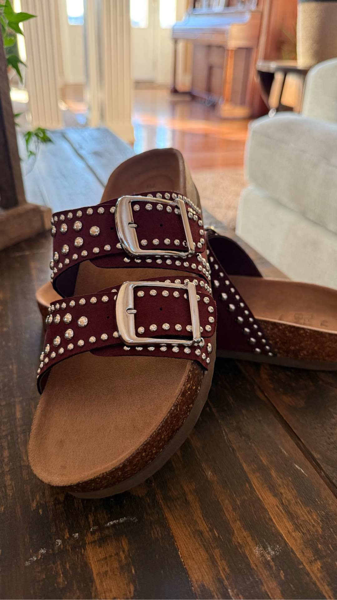 These Time and Tru studded double buckle sandals from Walmart are that perfect mix of comfy and a little bit sassy. The cork footbed molds to your foot, the buckles adjust just right, and that rich burgundy with the silver studs? It gives expensive energy without the expensive attitude.

Easy to throw on with denim, dresses, or your favorite wide leg trousers. Effortless. Polished. A tiny bit bold.

And under $30. Go on now.


#LTKSeasonal #LTKootd #LTKSaleAlert