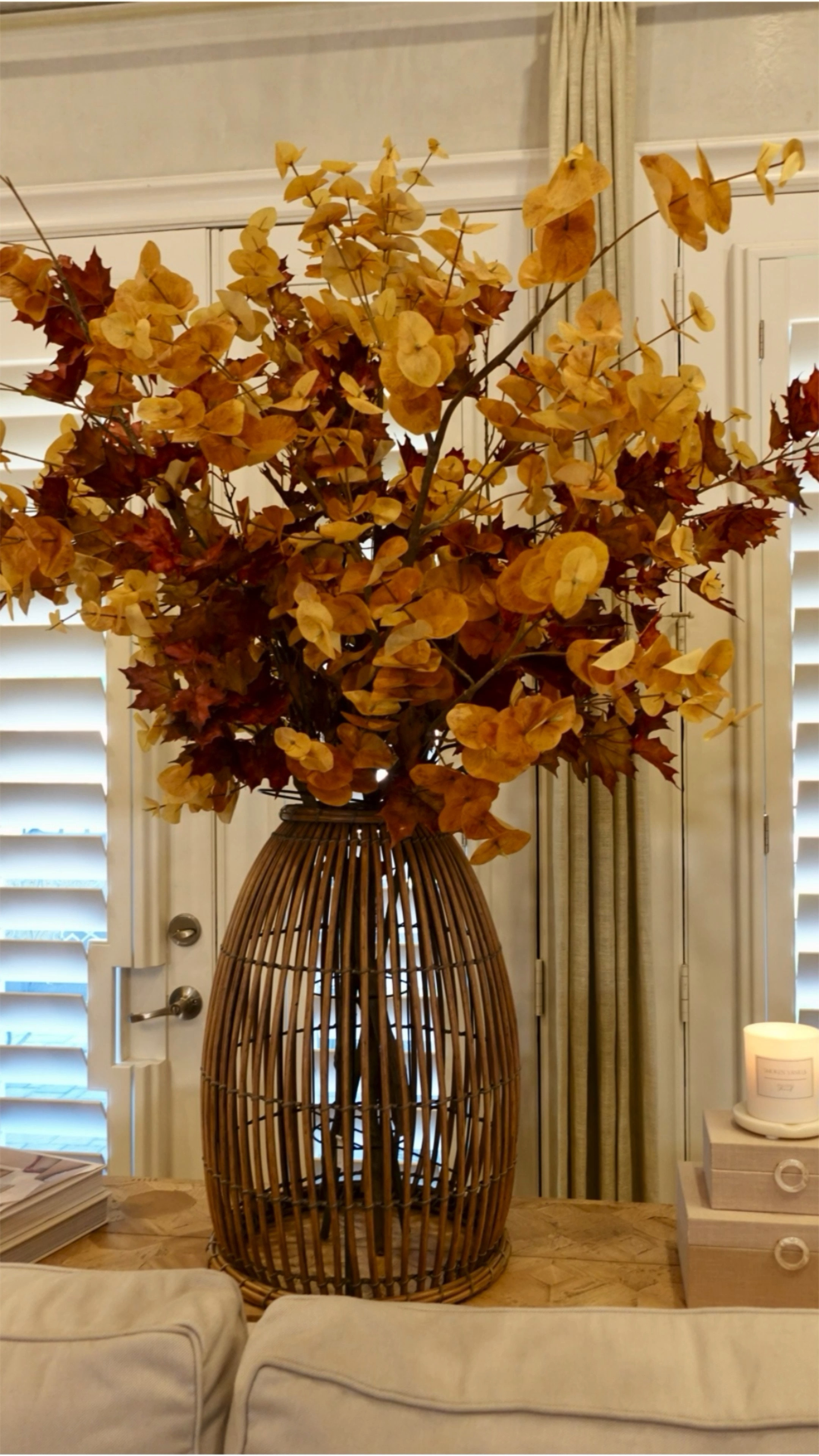 Fall florals. Over size floral centerpieces adds drama to a room  

#LTKHome #LTKSeasonal