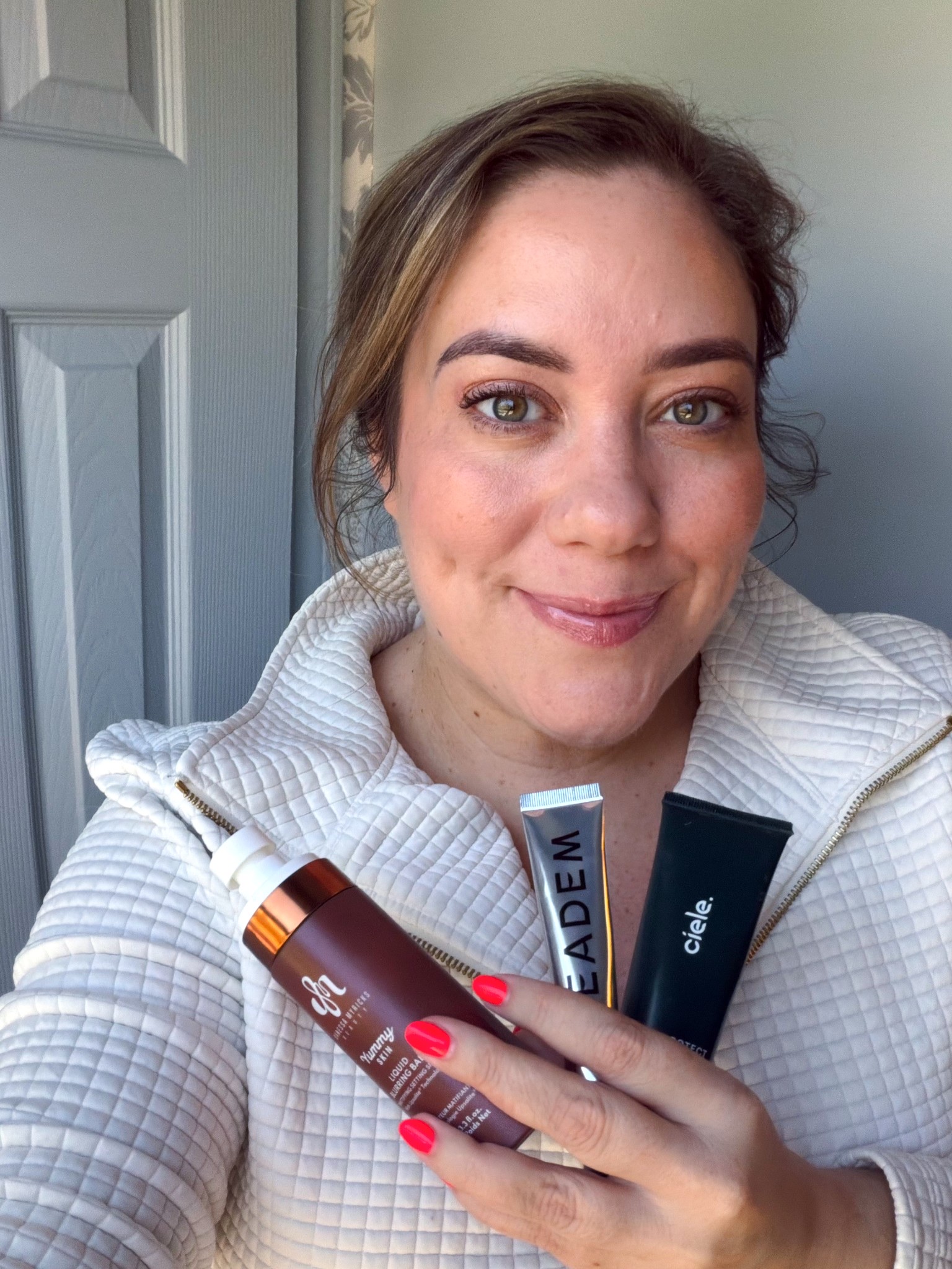 #Ad #SephoraUSPartner #PaidLink

@ Sephora Savings Event time! Beauty Insiders receive:
Rouge members - 20% off everything from 4/10 to 4/20
VIBs - 15% off everything from 4/14 to 4/20
Insiders - 10% off everything from 4/14 to 4/20
Everyone receives 30% off Sephora Collection items from 4/10 to 4/20.

Everything I used in my quick look today:

Makeup:
Prepped Skin with @InnBeauty Project Extreme Cream moisturizer
Ciele prime & PROTECT SPF 30+ Smoothing Primer - natural finish
Ciele tint & PROTECT medium coverage serum foundation with SPF 50+ in light
Westman Atelier Face Trace Contour Stick in Biscuit
Patrick Ta Major Headlines Double-Take Crème & Powder Blush Duo in She’s Seductive
Merit Dayglow  highlighter in Citrine
Rare Beauty All of the Above Weightless Eyeshadow Stick in Well Being
Tower28 Make Waves Mascara in Driftwood
Danessa Myricks Blurring Setting Spray

Brushes:
Sephora Collection Daily Brush Cleaner Spray
Ciele Blush Brush
Makeup by Mario F4 Dual-Ended Foundation and Face Brush


#LTKPlusSize #LTKBeauty #LTKSaleAlert