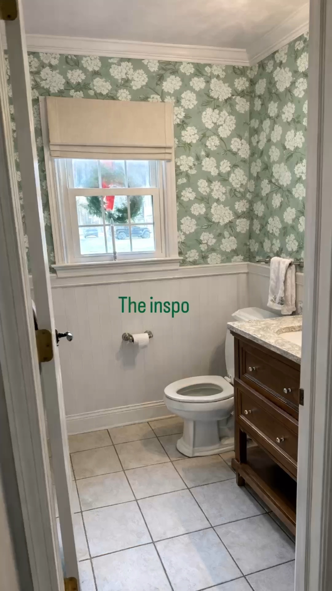 Part 1 of our DIY powder room refresh! I wanted to brighten up the walls and found the perfect Serena & Lilly hydrangea wallpaper dupe for a fraction of the price! I can’t wait to see the finished room 🌼