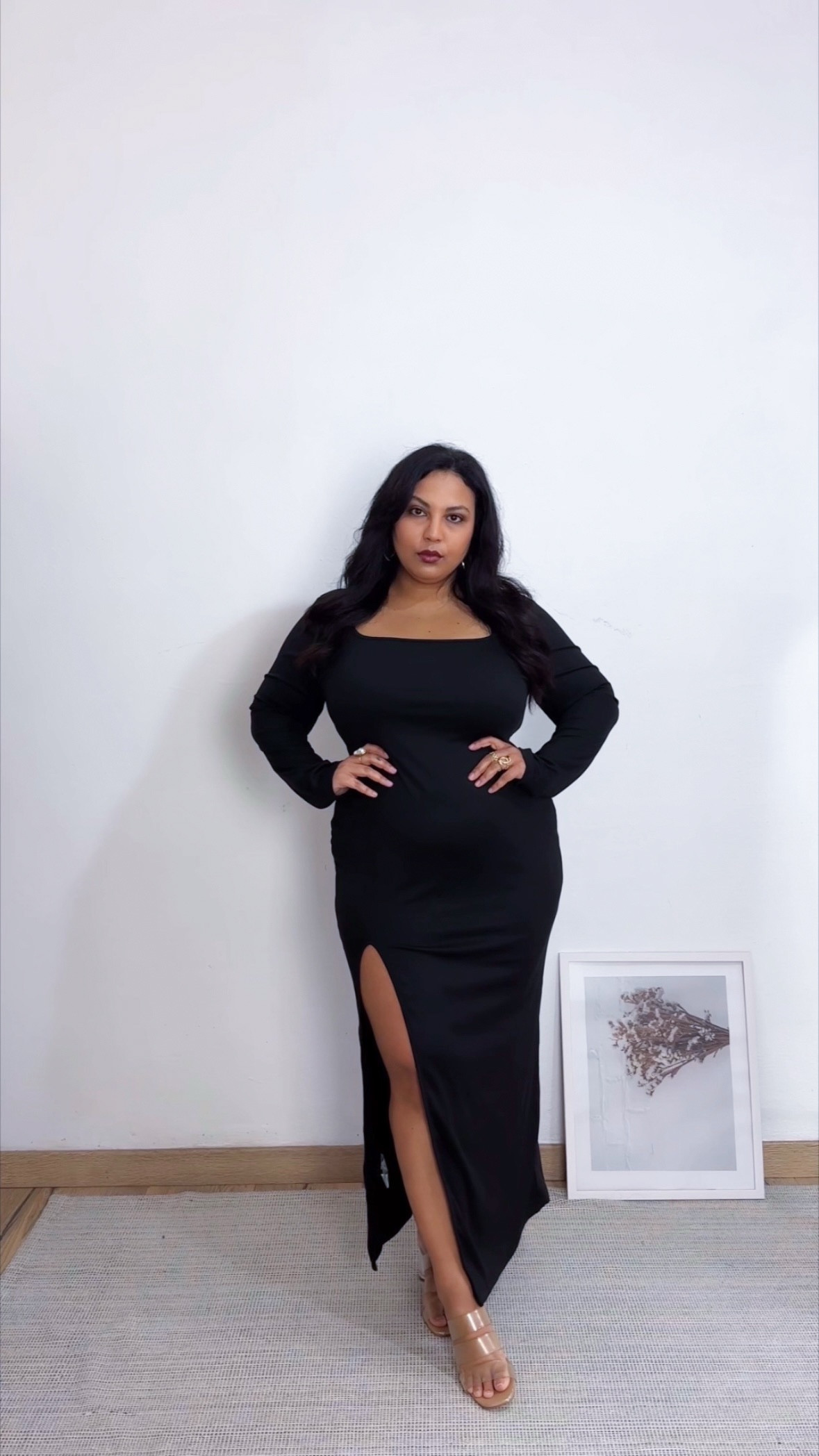 Curvy midi dress 🖤

#curvydress #mididress #lbd #midsizefashion #blackeress #springfashion

#LTKdresses #LTKcurves #LTKmidsize