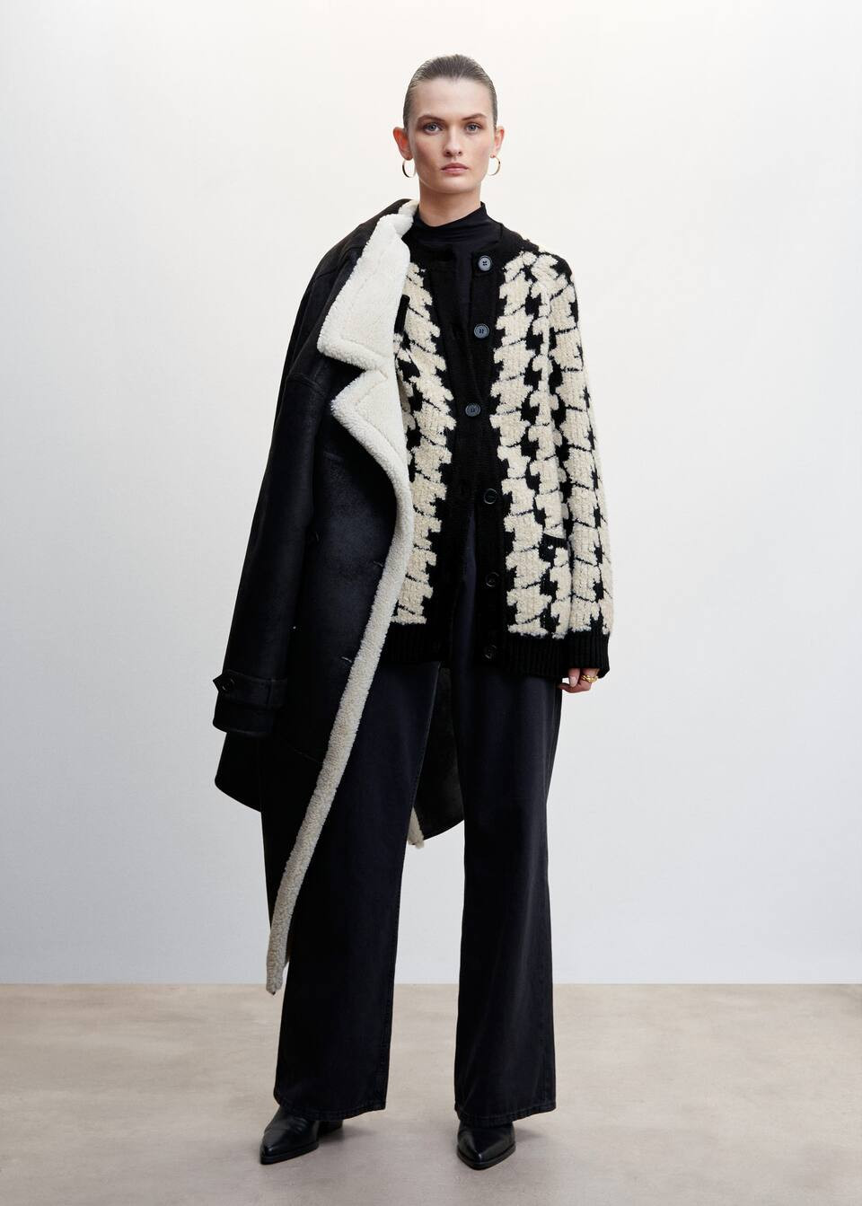 Houndstooth cardigan | MANGO (US)