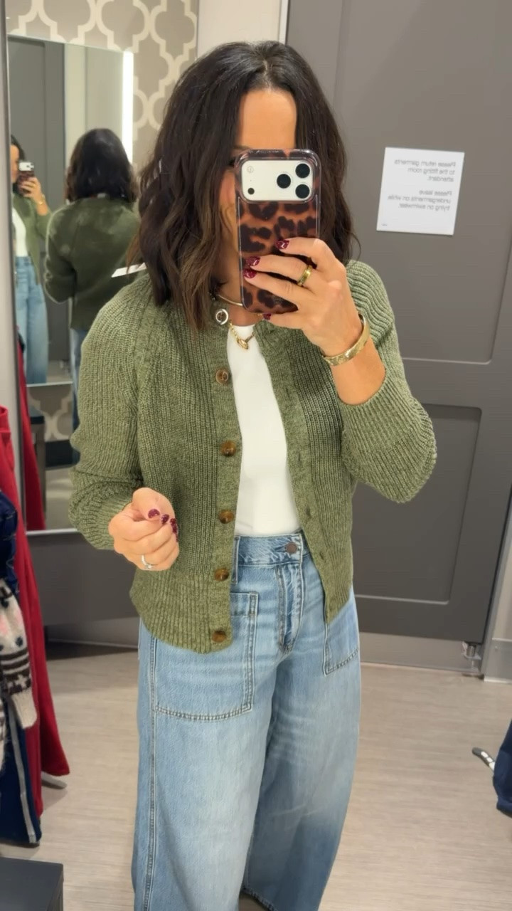 This Target cardigan 😍 the prettiest olive green and such an easy piece to throw on for fall. Wearing XS 🤎

#TargetFinds #TargetFashion #TargetStyle #FallFashion #FallStyle #FallOutfits #Cardigan #AffordableFashion #FashionFinds #LTKCreator #LTKFashion

#LTKootd